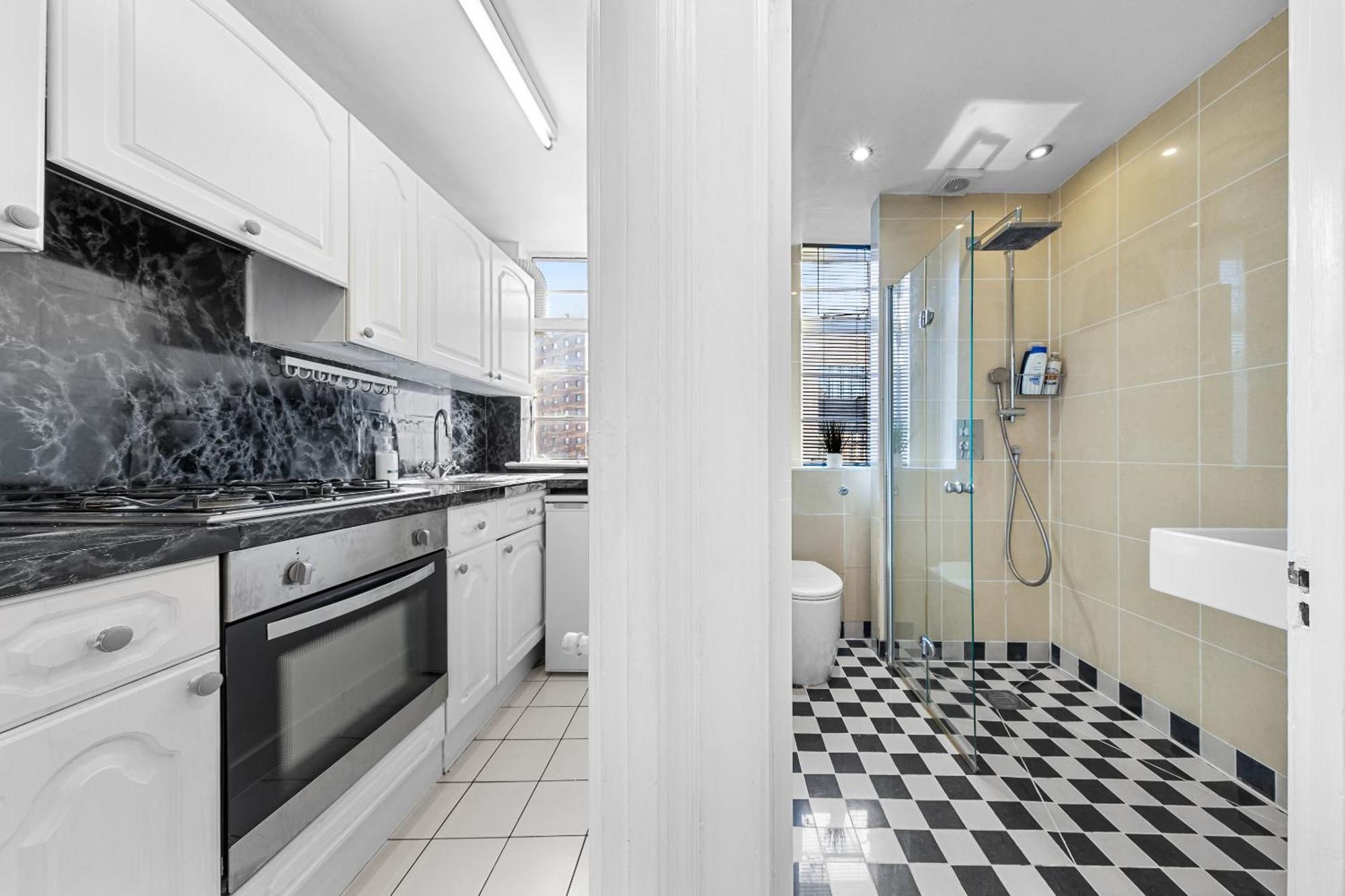 Paddington Station Paradise For Up To 4 Guests! Dream 2 Mins Walk From Station With Extra Double Sofa Bed! London