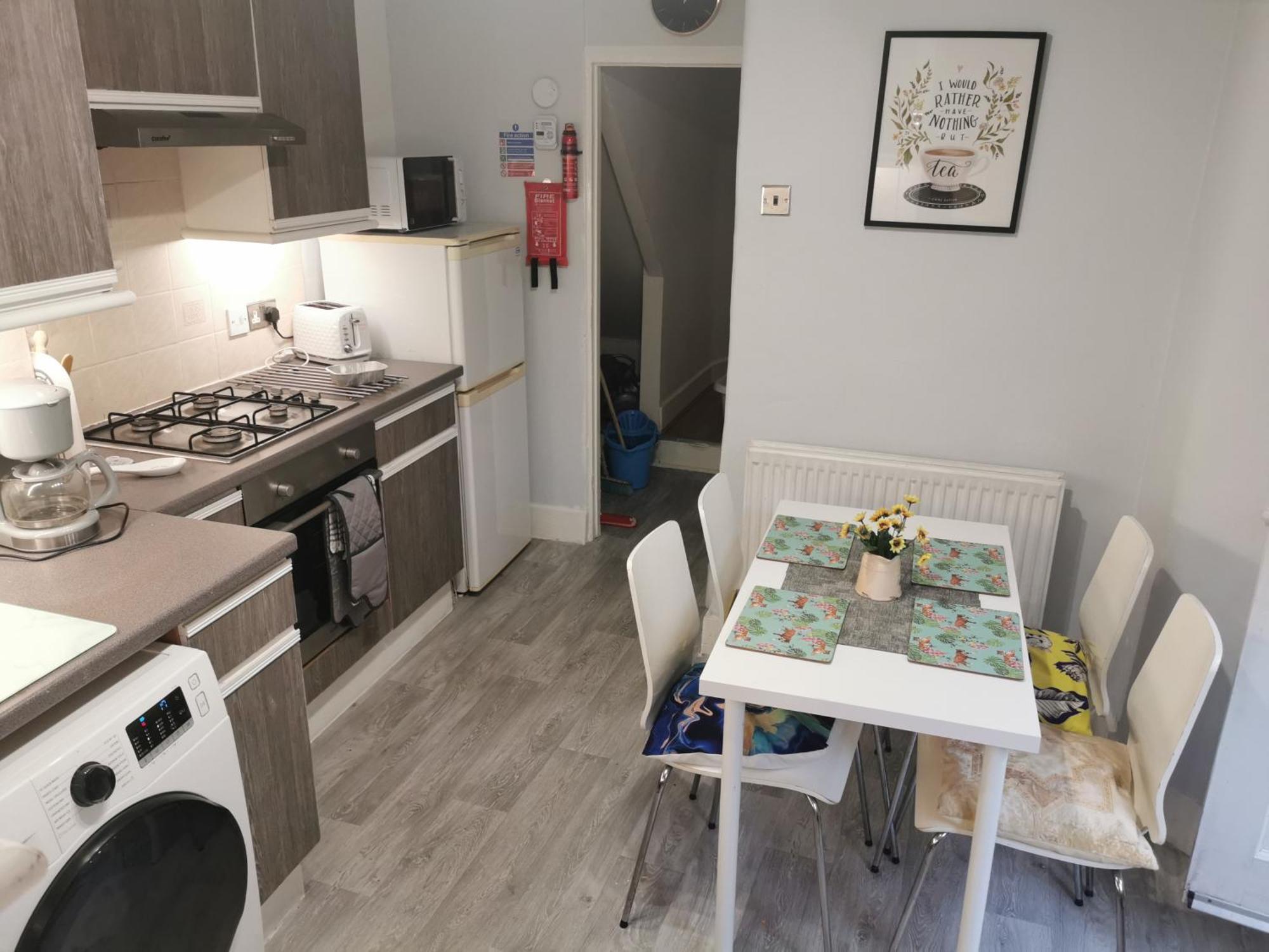 1-bed Victorian Gf In Londres