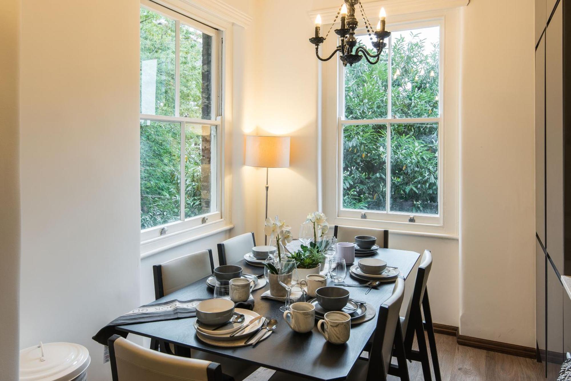 Wk Luxury4bedrooms-kensington-olympia-cinemaroom Londres