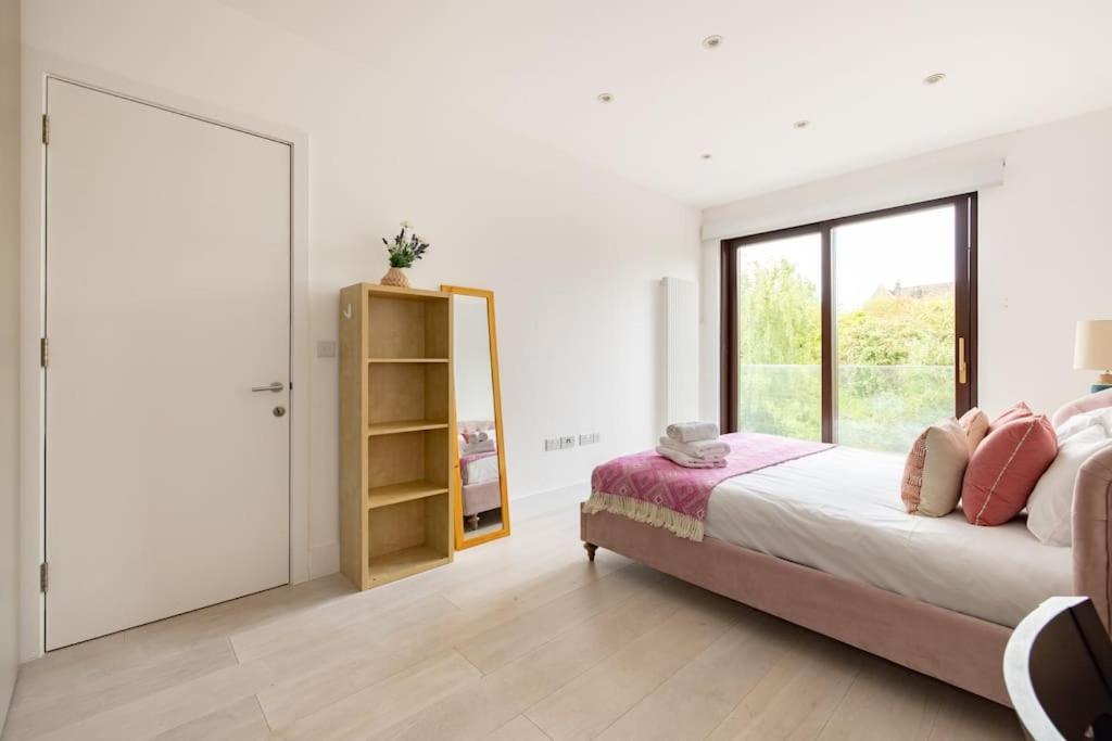 Сasa de vacaciones Modern 3 Bedroom Townhouse By Wild Roses *