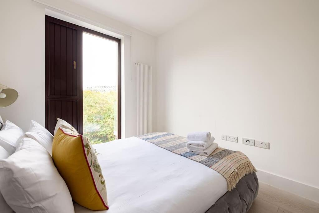 Сasa de vacaciones Modern 3 Bedroom Townhouse By Wild Roses *