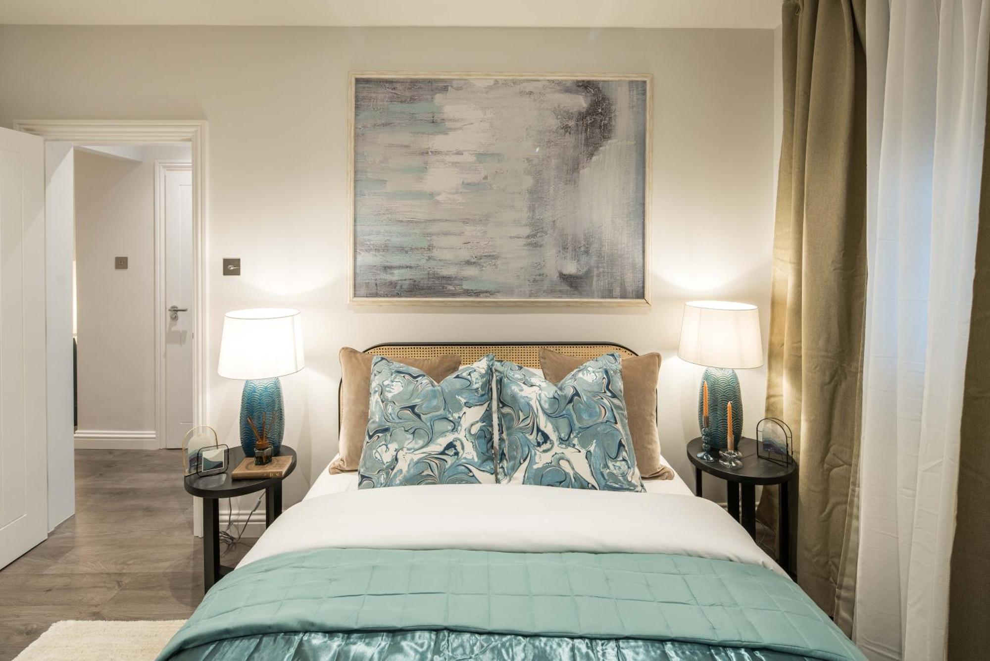 Bc1 Westkensington-baronscourt-luxuryonebed-10minpicadilly Londen
