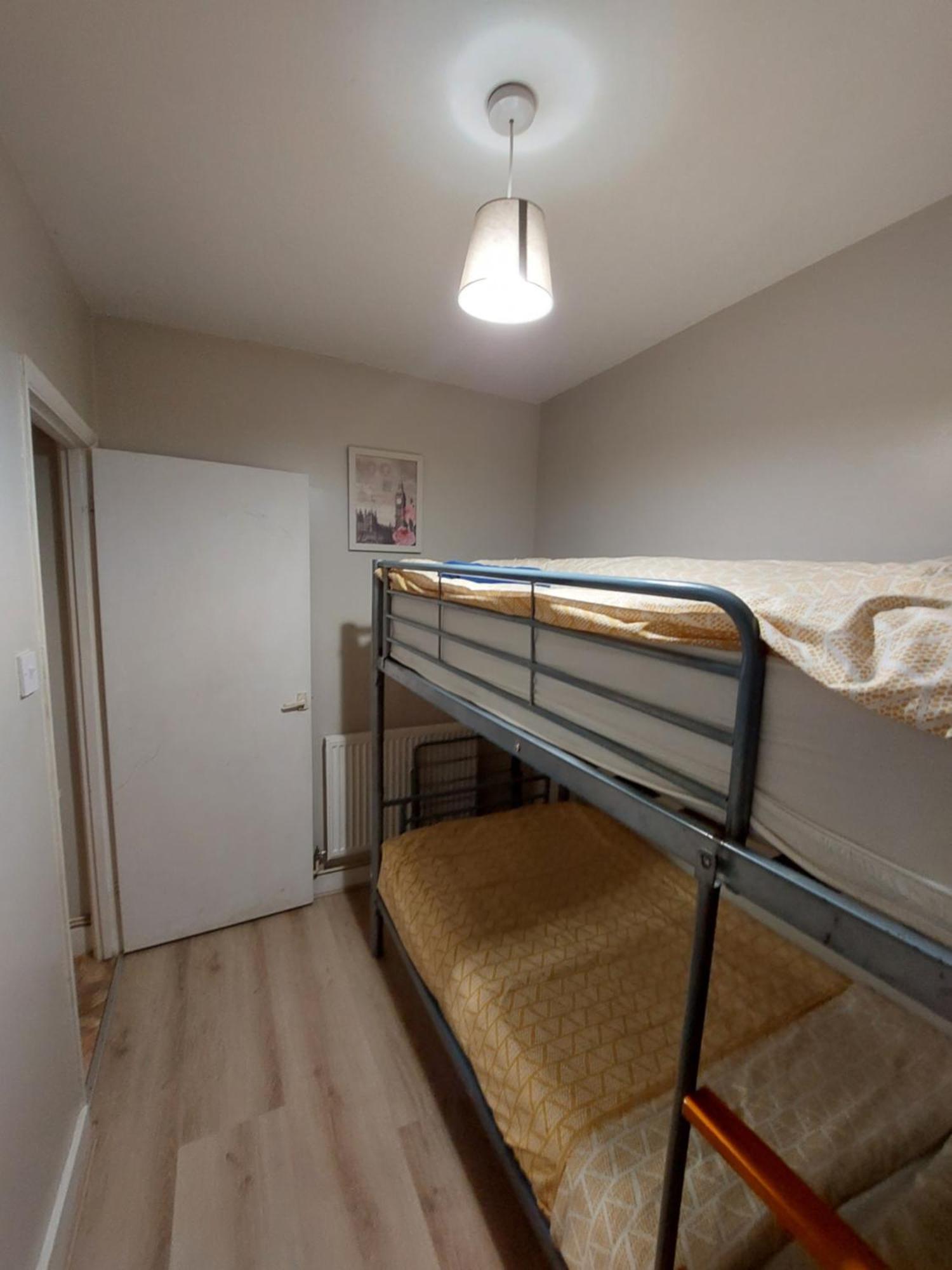 Apartamento 2 Bedroom Garden
