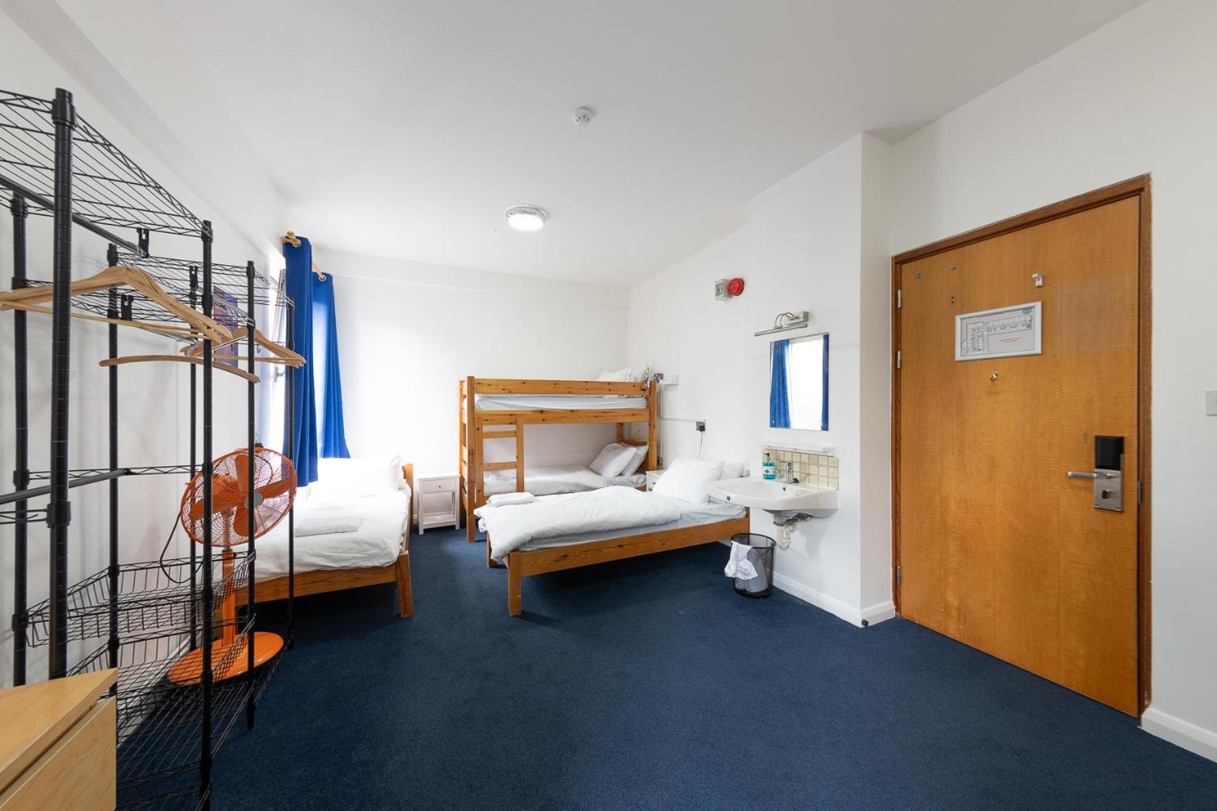 Hostal Pax