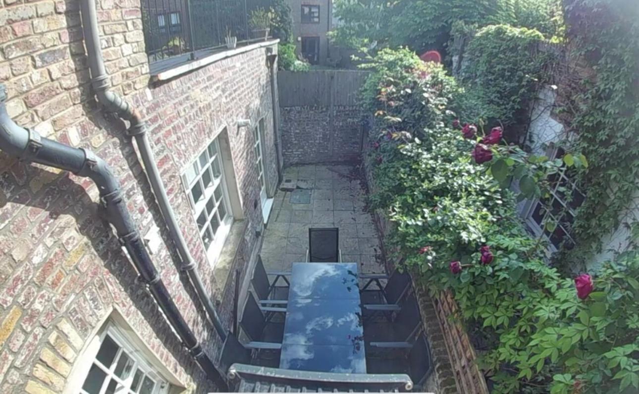 Vakantiehuis Charming Character House