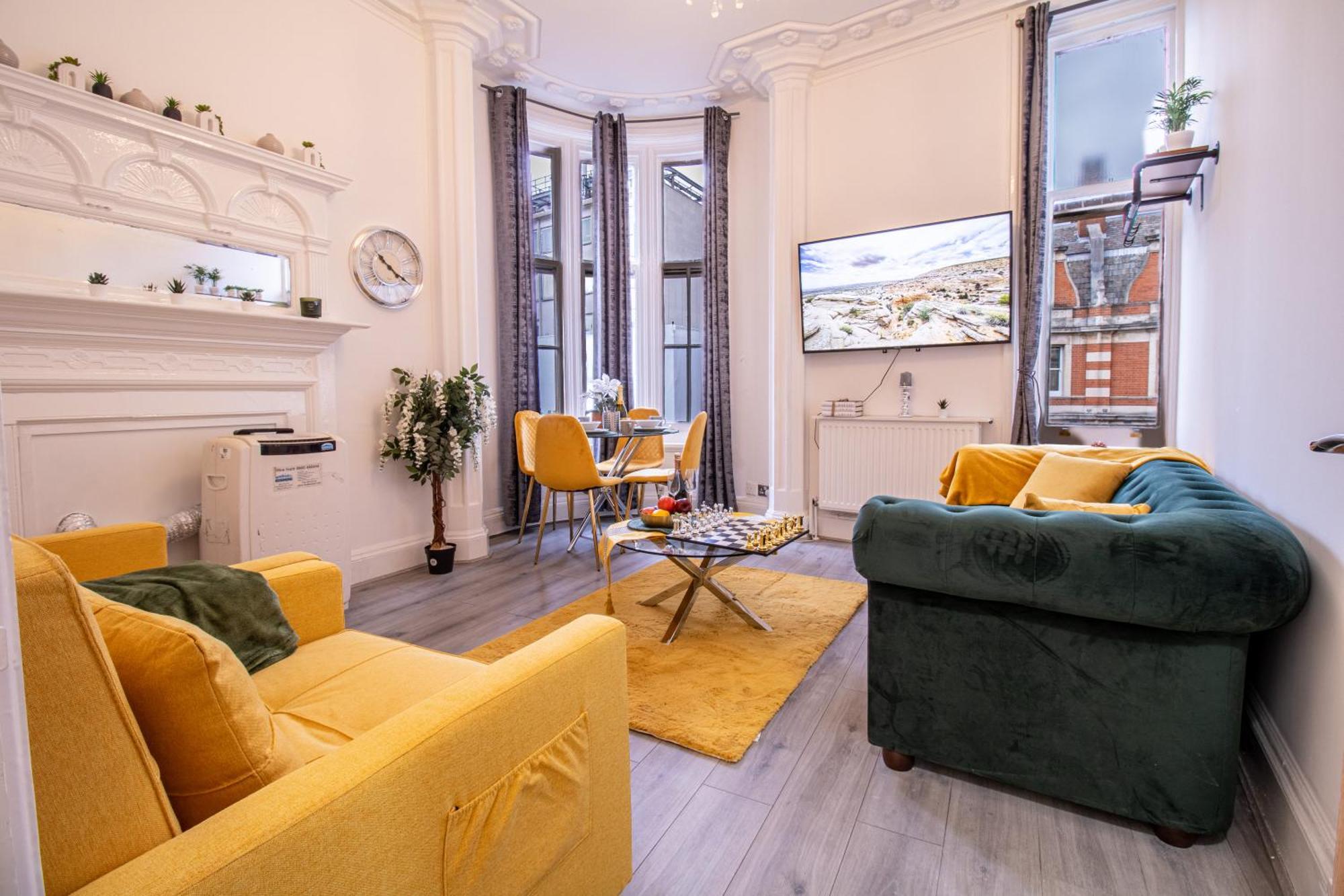 Spacious 3-bedroom In Exclusive Mayfair 7gc Apartamento