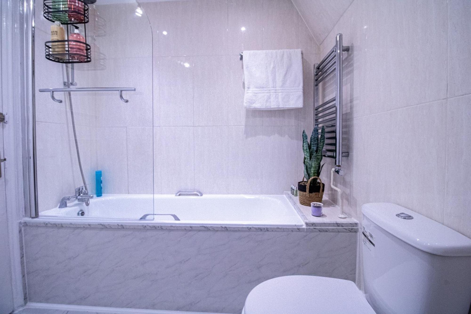 Appartement Luxurious 1-bedroom Penthouse On Oxford Street 11g *