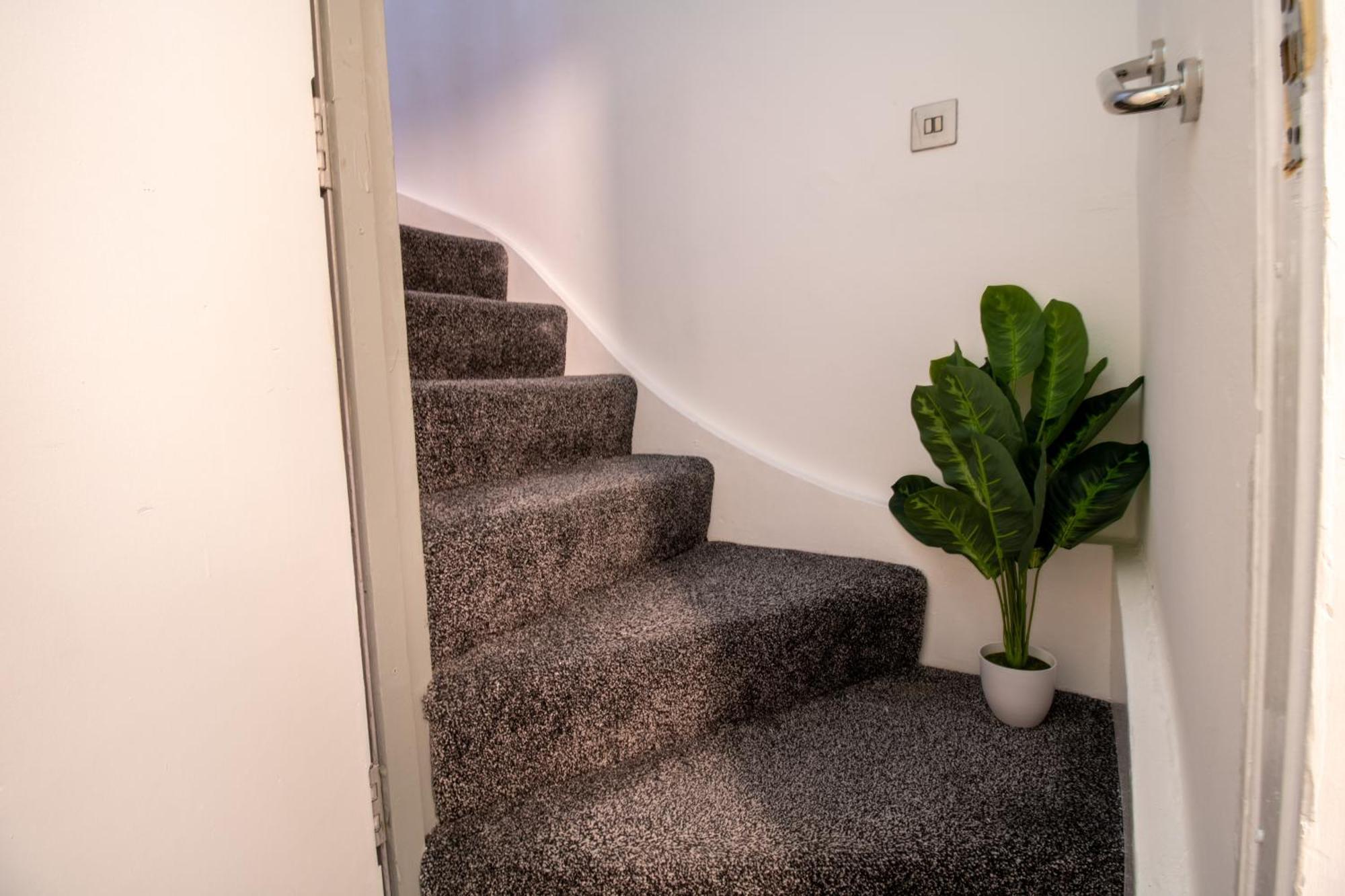 Luxurious 1-bedroom Penthouse On Oxford Street 11g Apartamento *