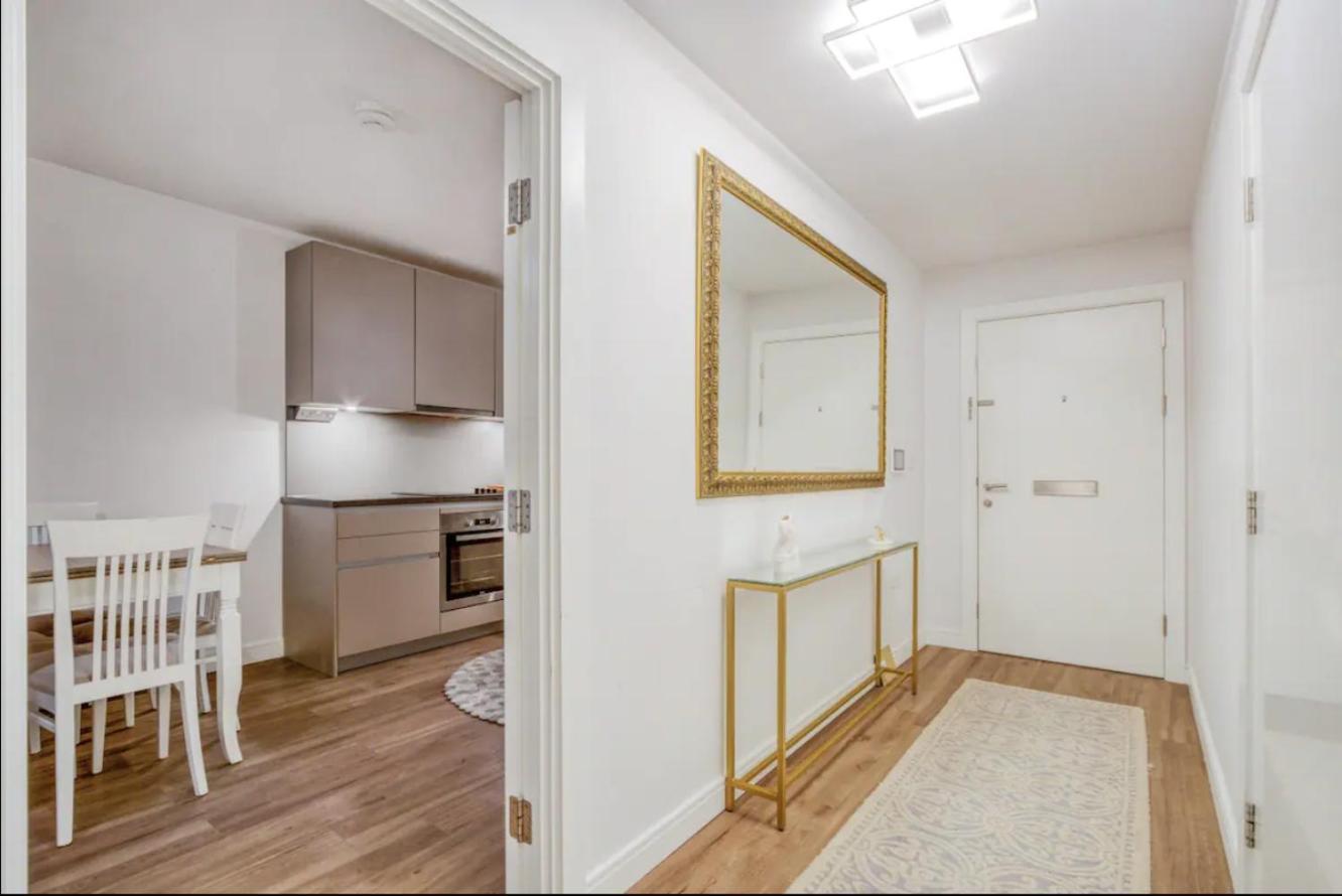 Chelsea Chic: An Upscale And Modern Flat * Londen