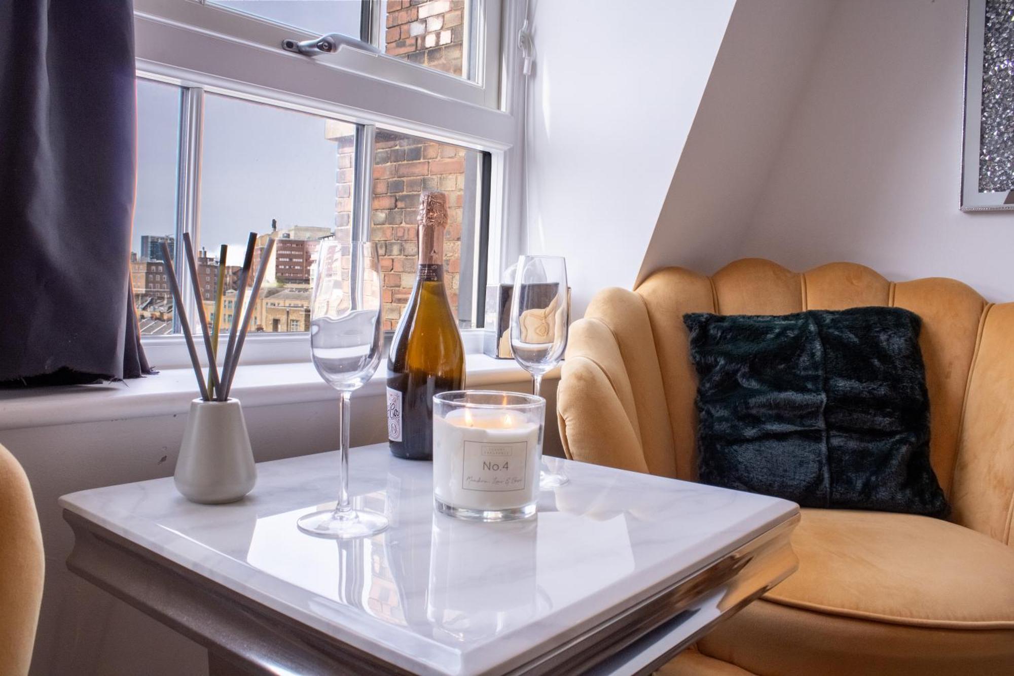 Luxurious 1-bedroom Penthouse In Marble Arch 71 Apartamento *