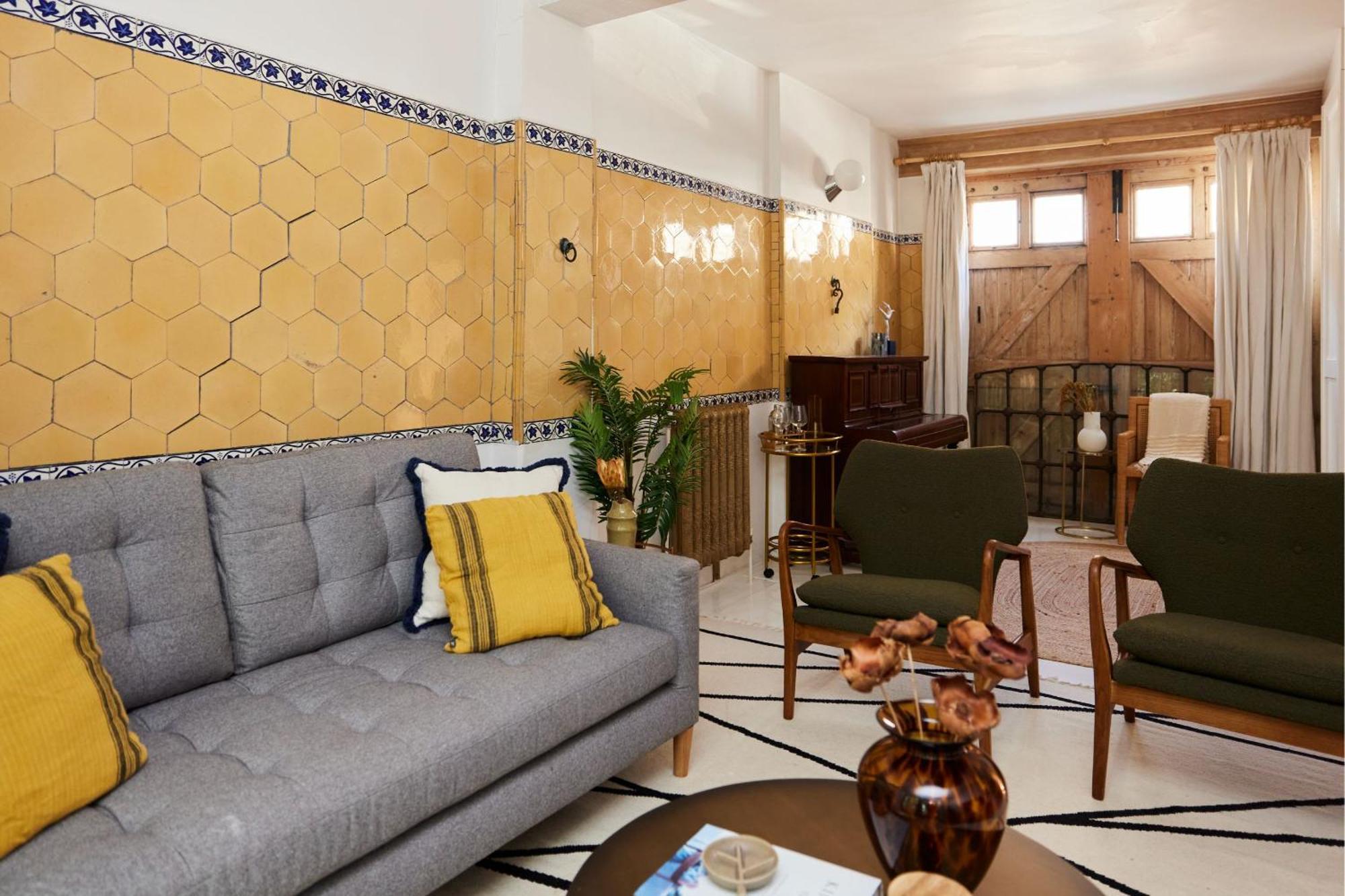 The Hampstead Wonder - Spacious 4bdr House With Balcony Londres
