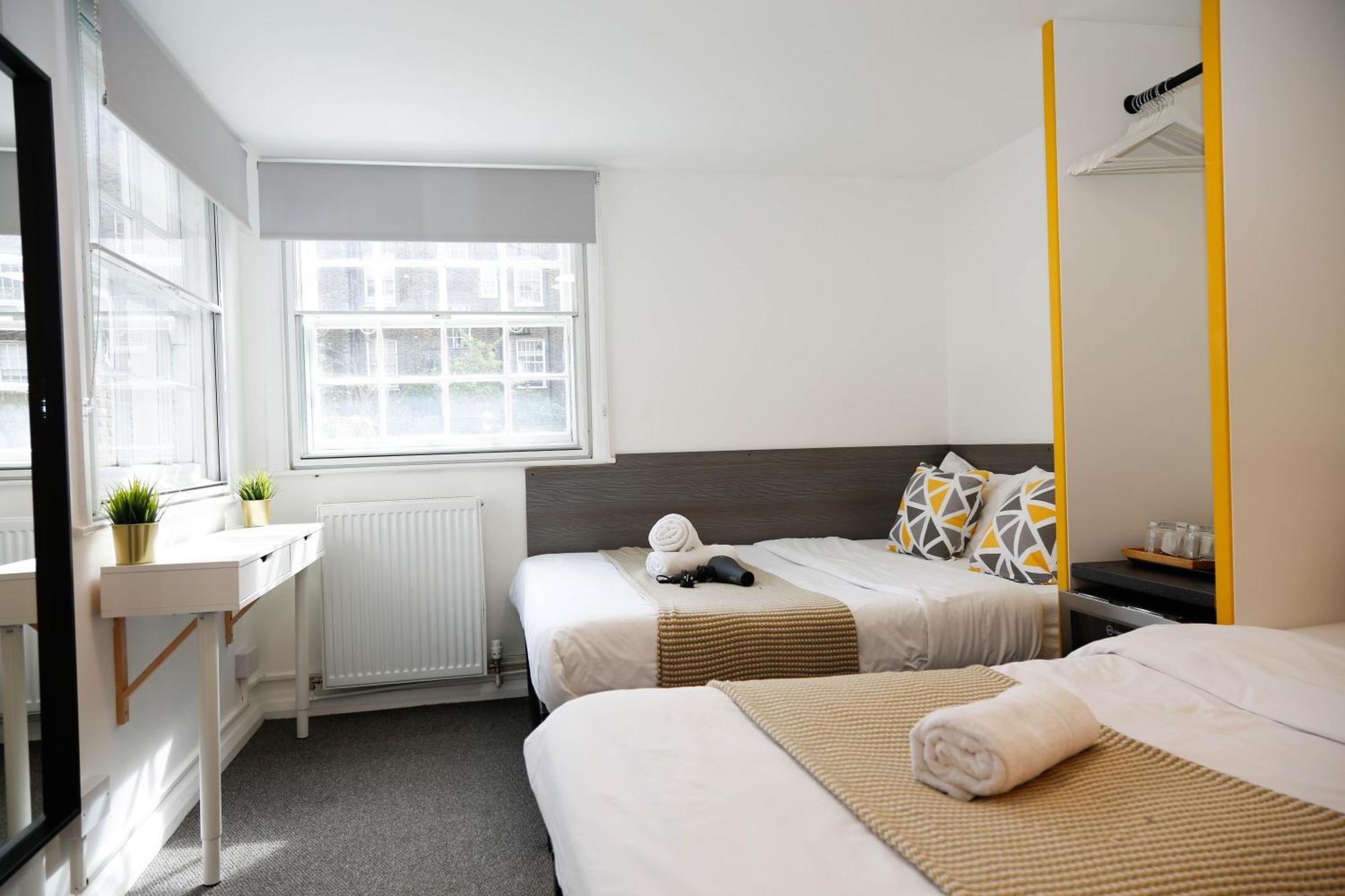 Stylish 1-minute Walk To Camden Town Metro, Shops, Cafes, Bars & Restaurants With Shared Bathrooms Accommodatie bij particulieren *
