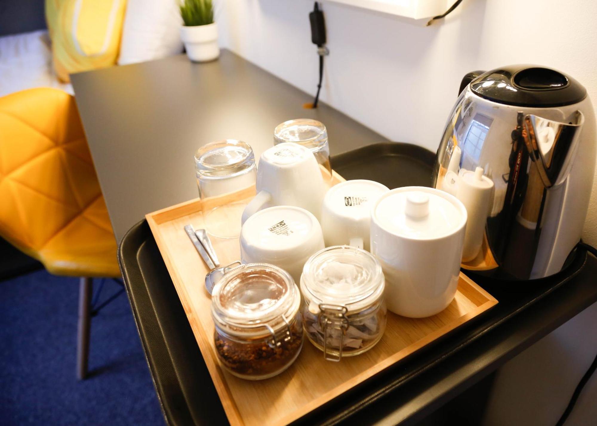 Stylish 1-minute Walk To Camden Town Metro, Shops, Cafes, Bars & Restaurants With Shared Bathrooms Accommodatie bij particulieren *