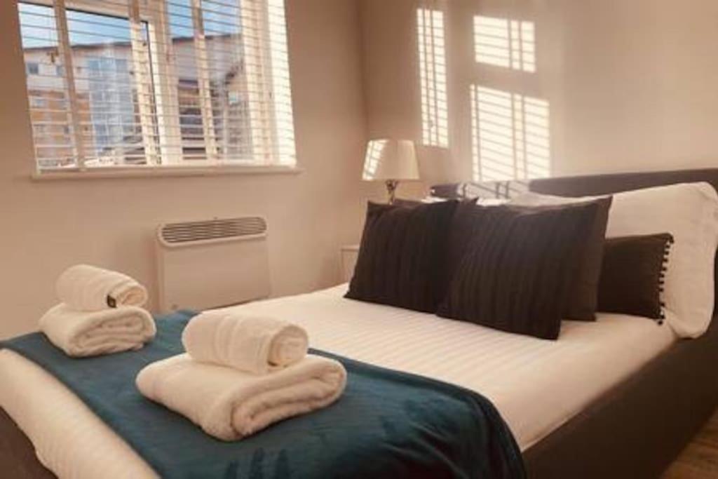Apartamento Modern 1 Bed Flat In Hackney With Parking Londres
