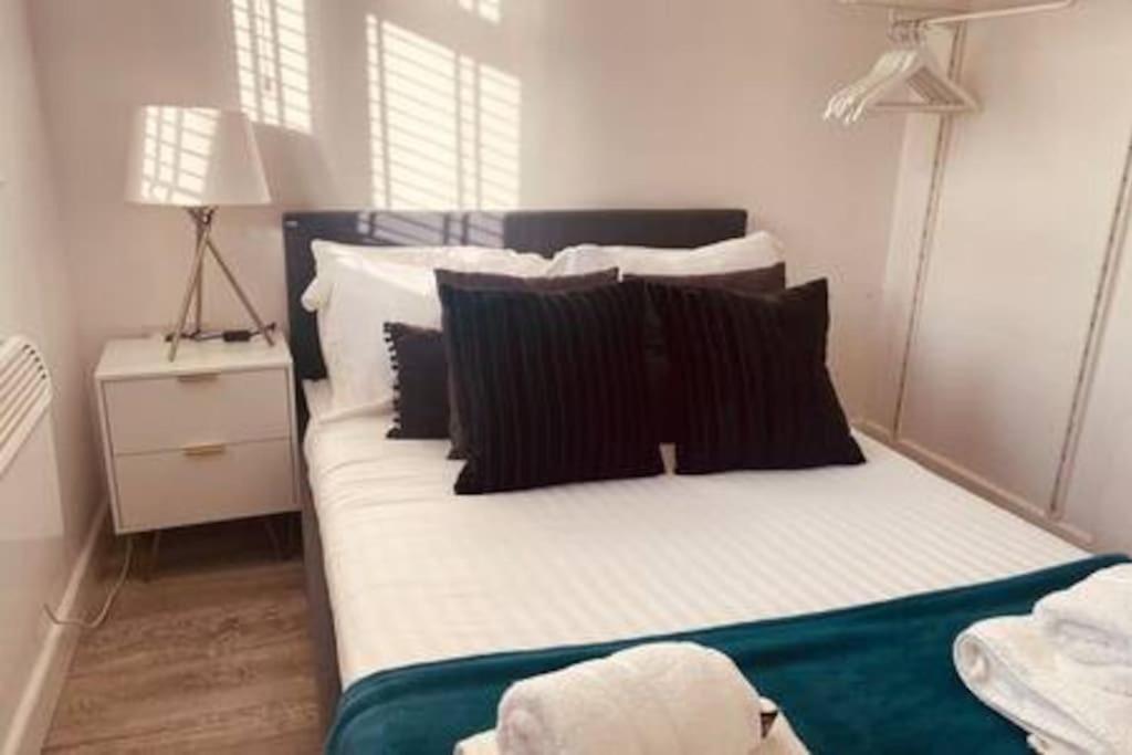 Modern 1 Bed Flat In Hackney With Parking * Londres