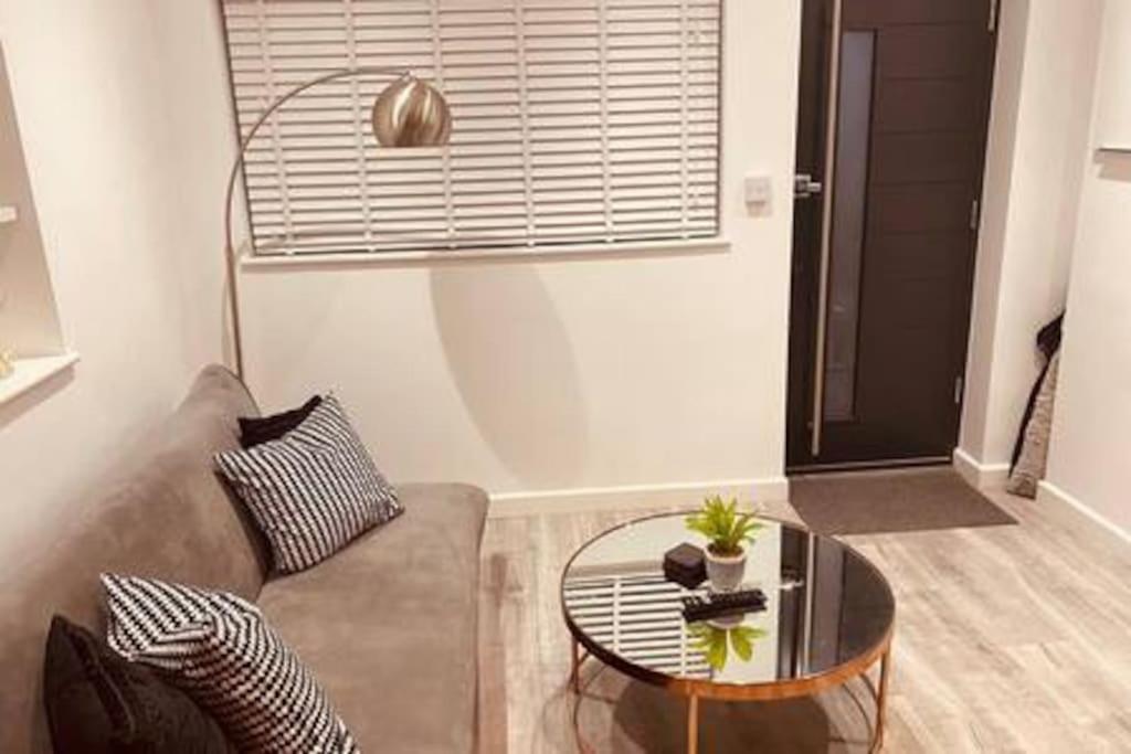 Modern 1 Bed Flat In Hackney With Parking * Londres