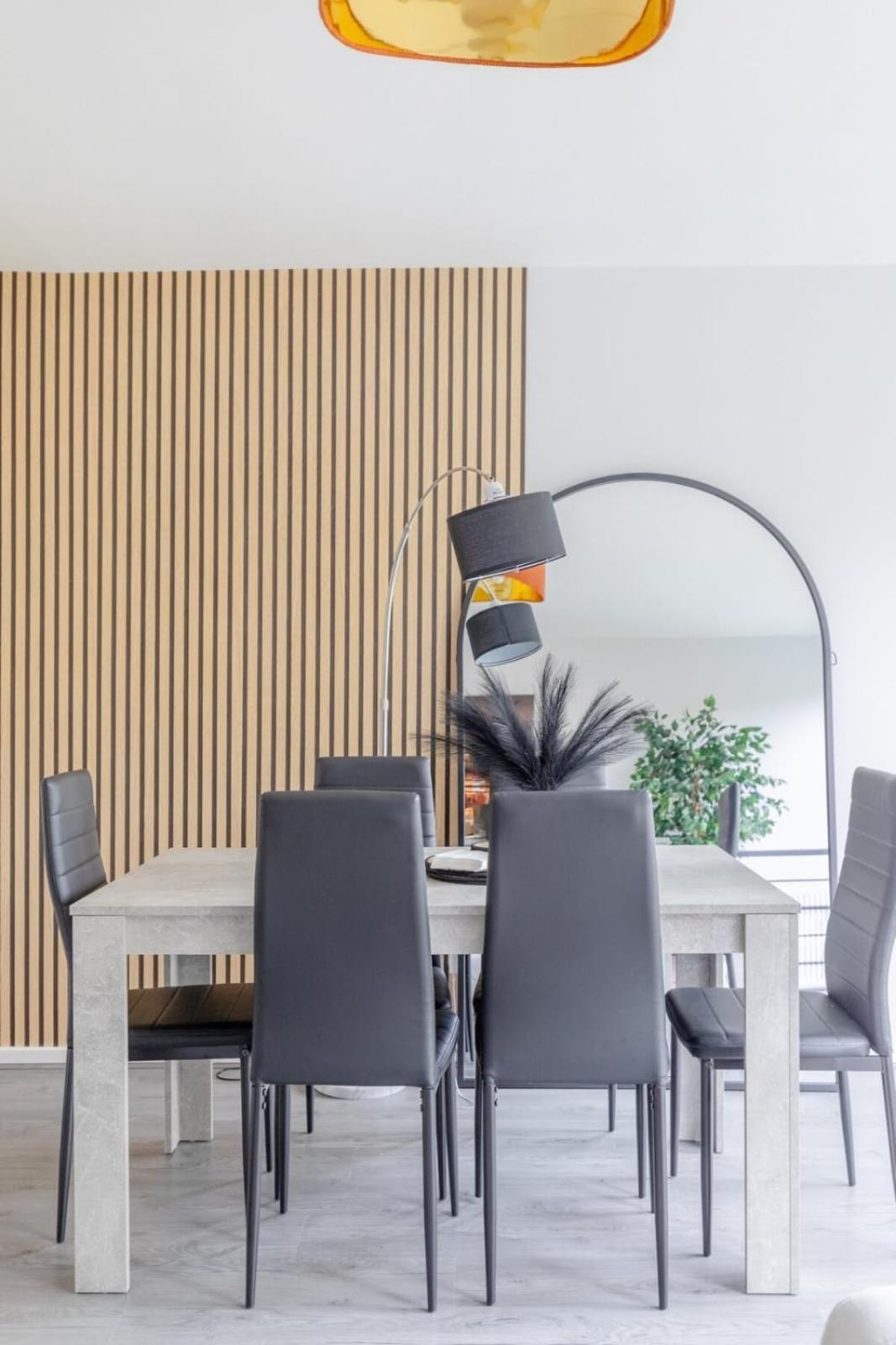 Newly Renovated 3bd Islington! Hébergement de vacances