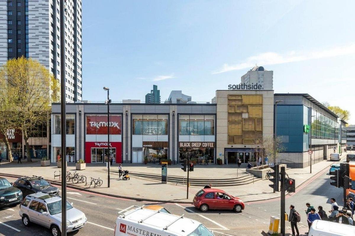 Southside Property * London