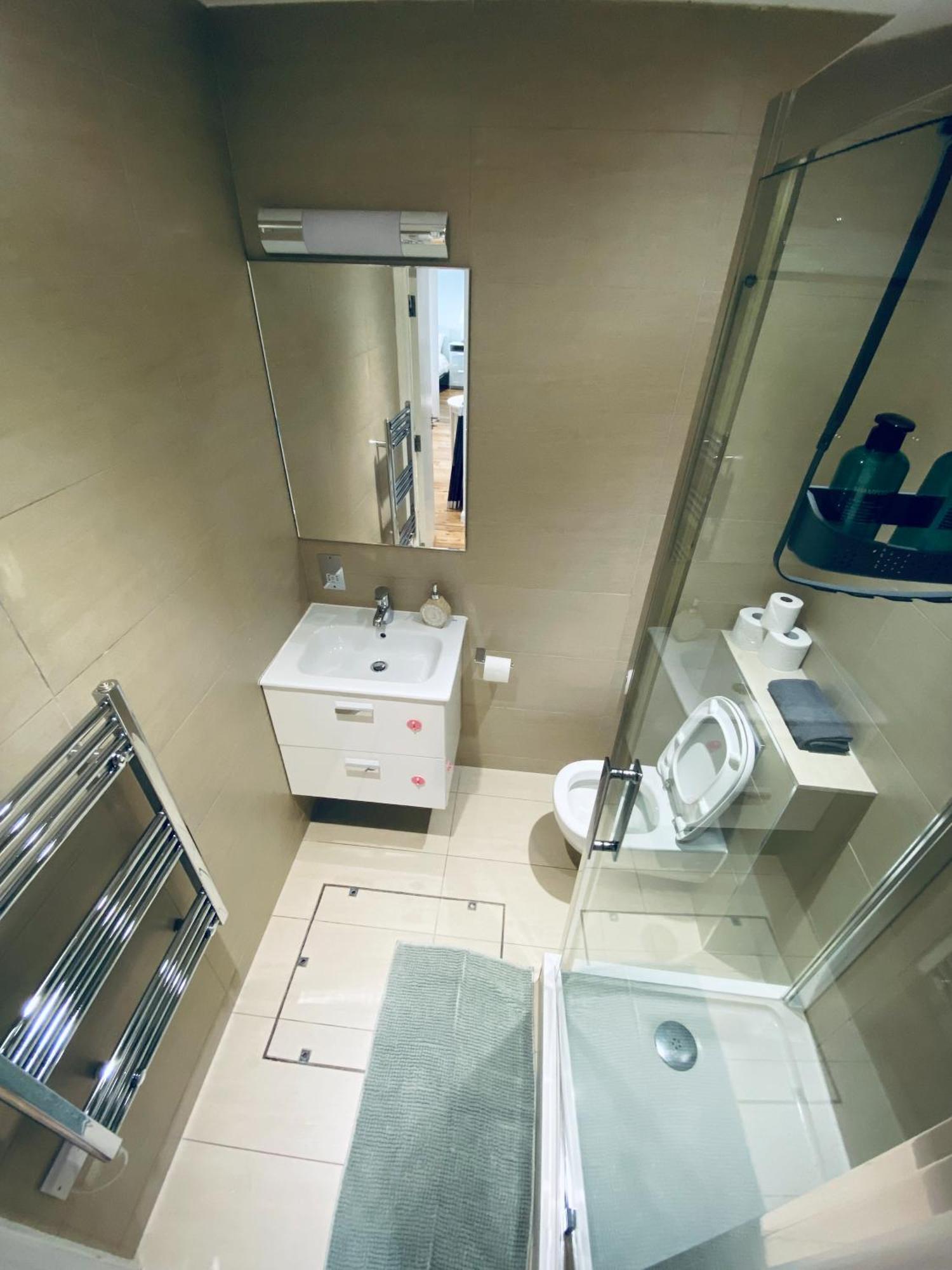 Apartamento 2 Bedroom Flat - 2 Bath - 15 Min Camden Town