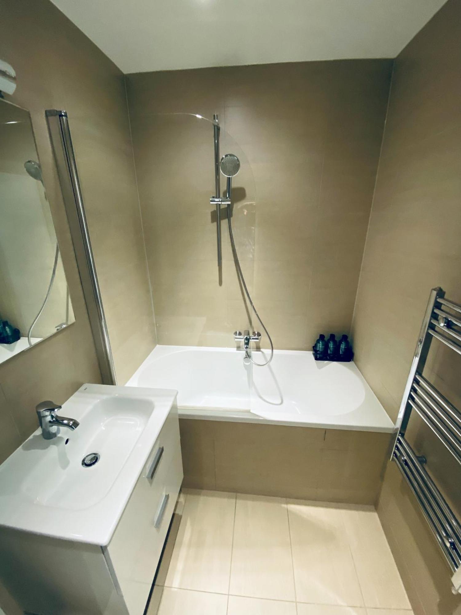 2 Bedroom Flat - 2 Bath - 15 Min Camden Town Apartamento *