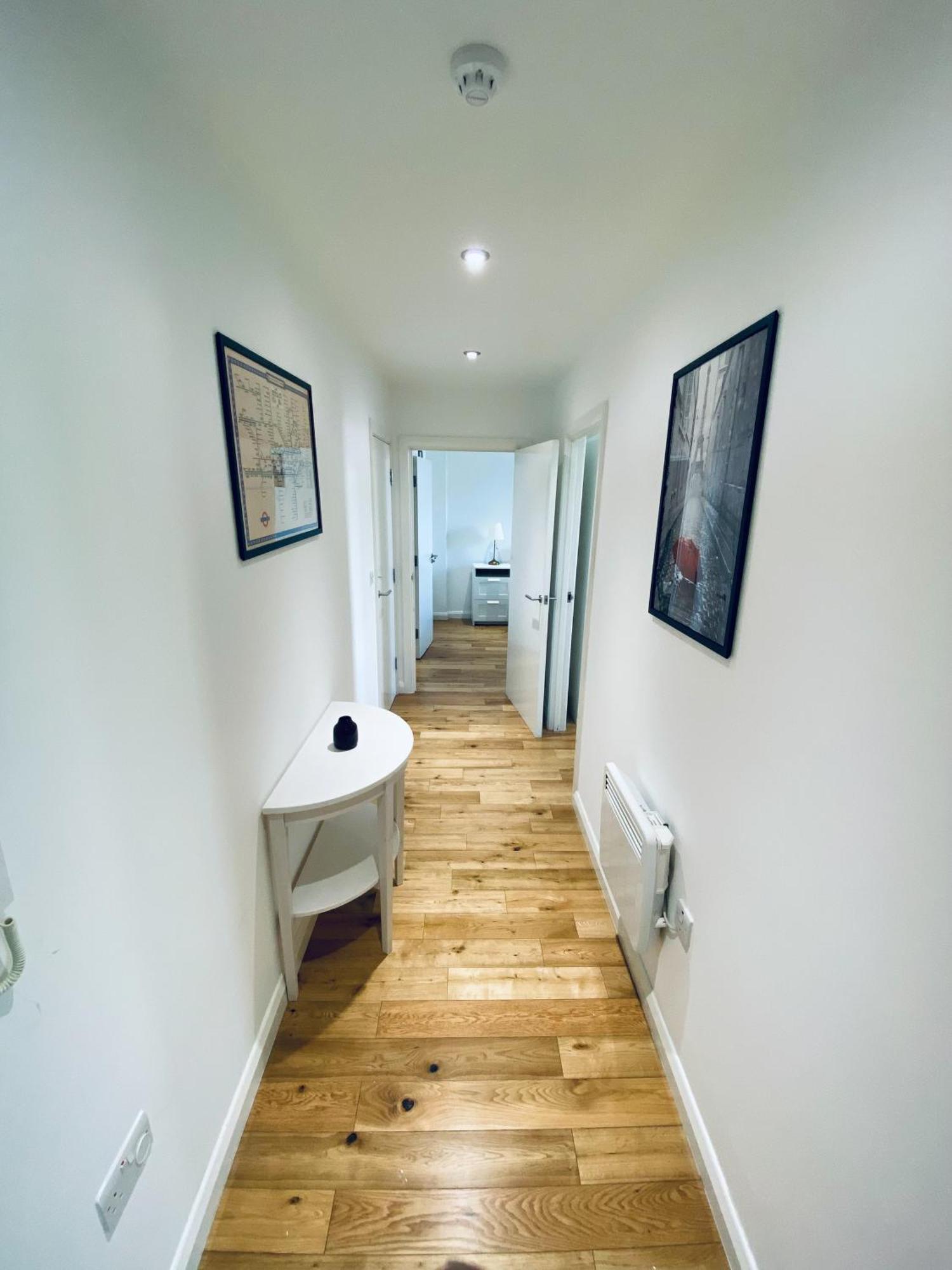 2 Bedroom Flat - 2 Bath - 15 Min Camden Town *