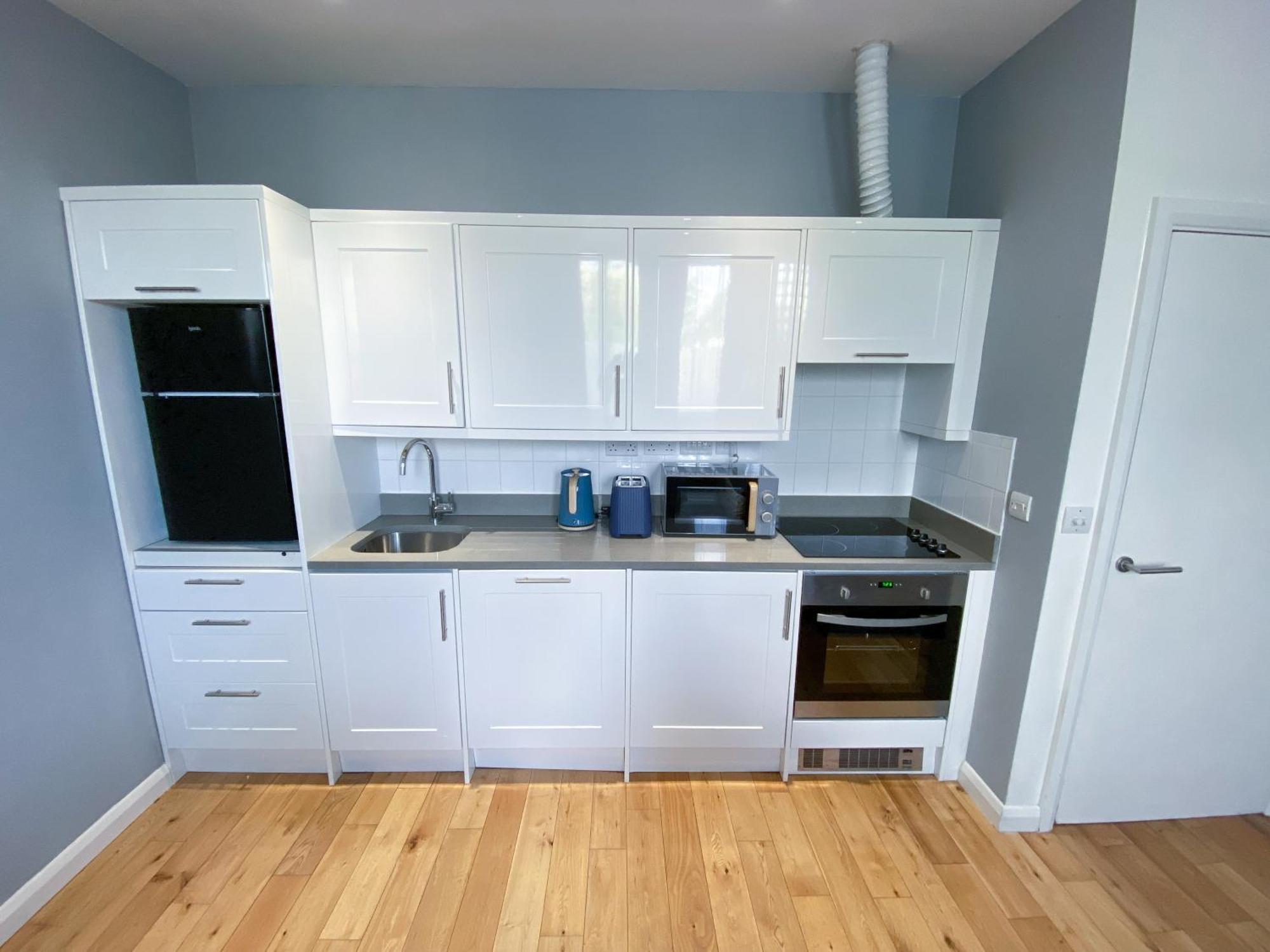 2 Bedroom Flat - 2 Bath - 15 Min Camden Town