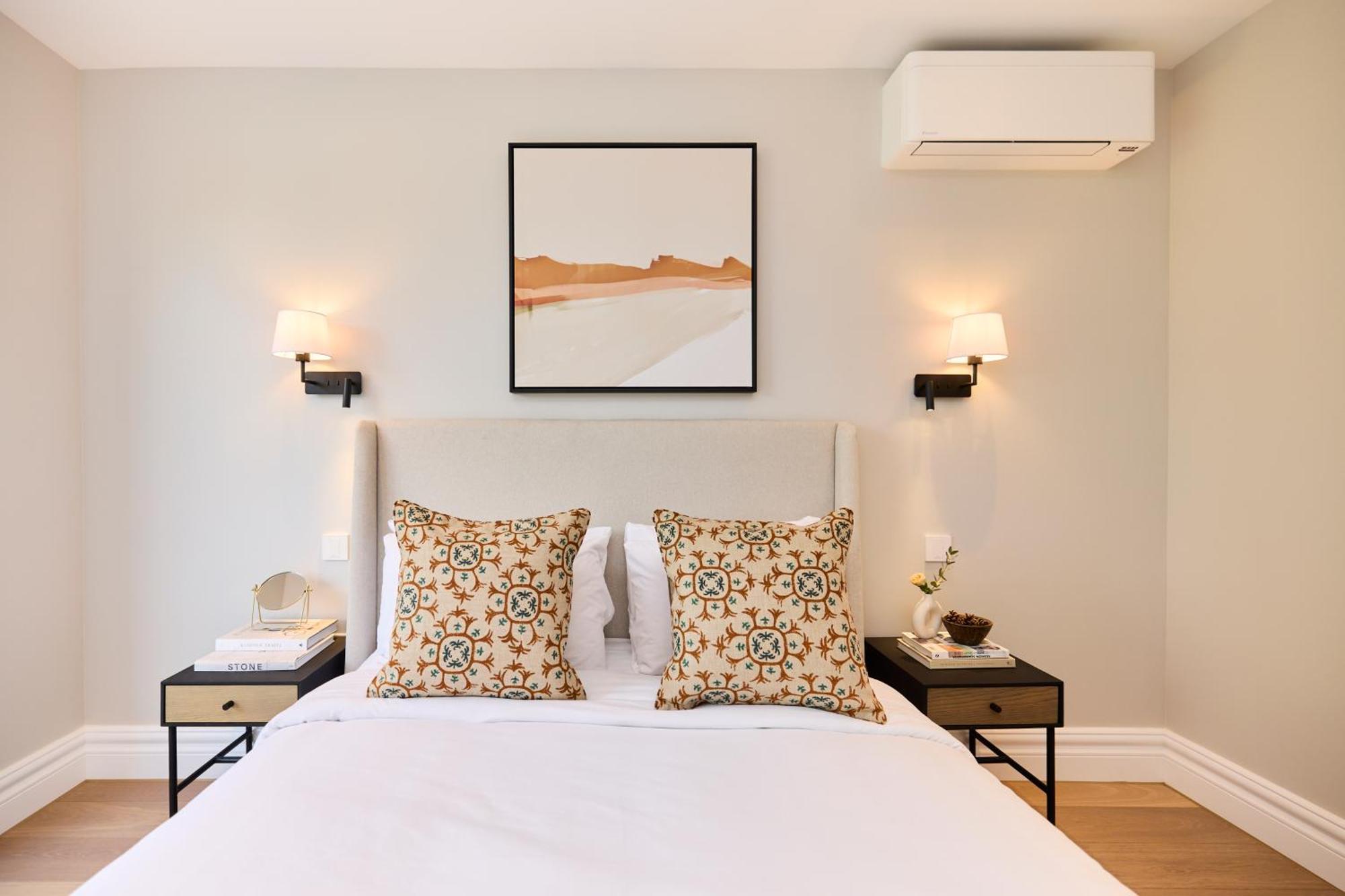 The Temple Fortune Crib - Lovely 3bdr House With Balcony Apartment London