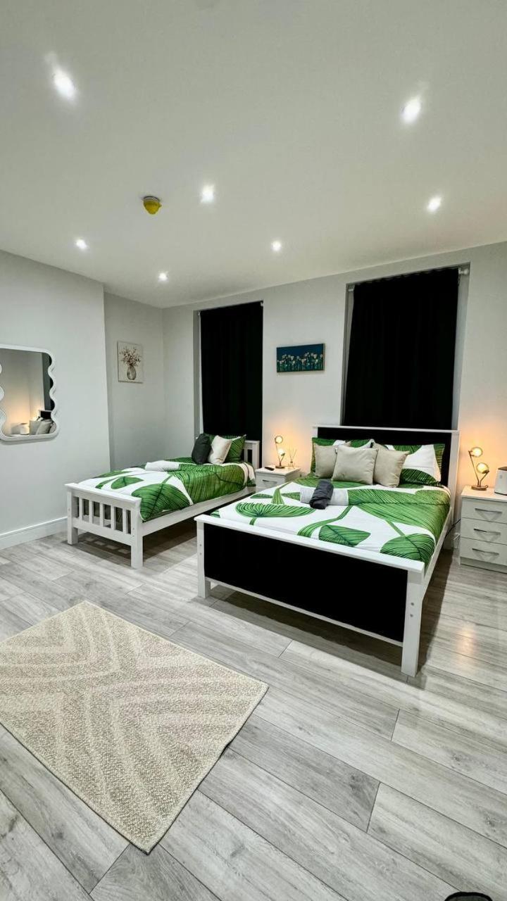 Guest&rest Elite 1 * London