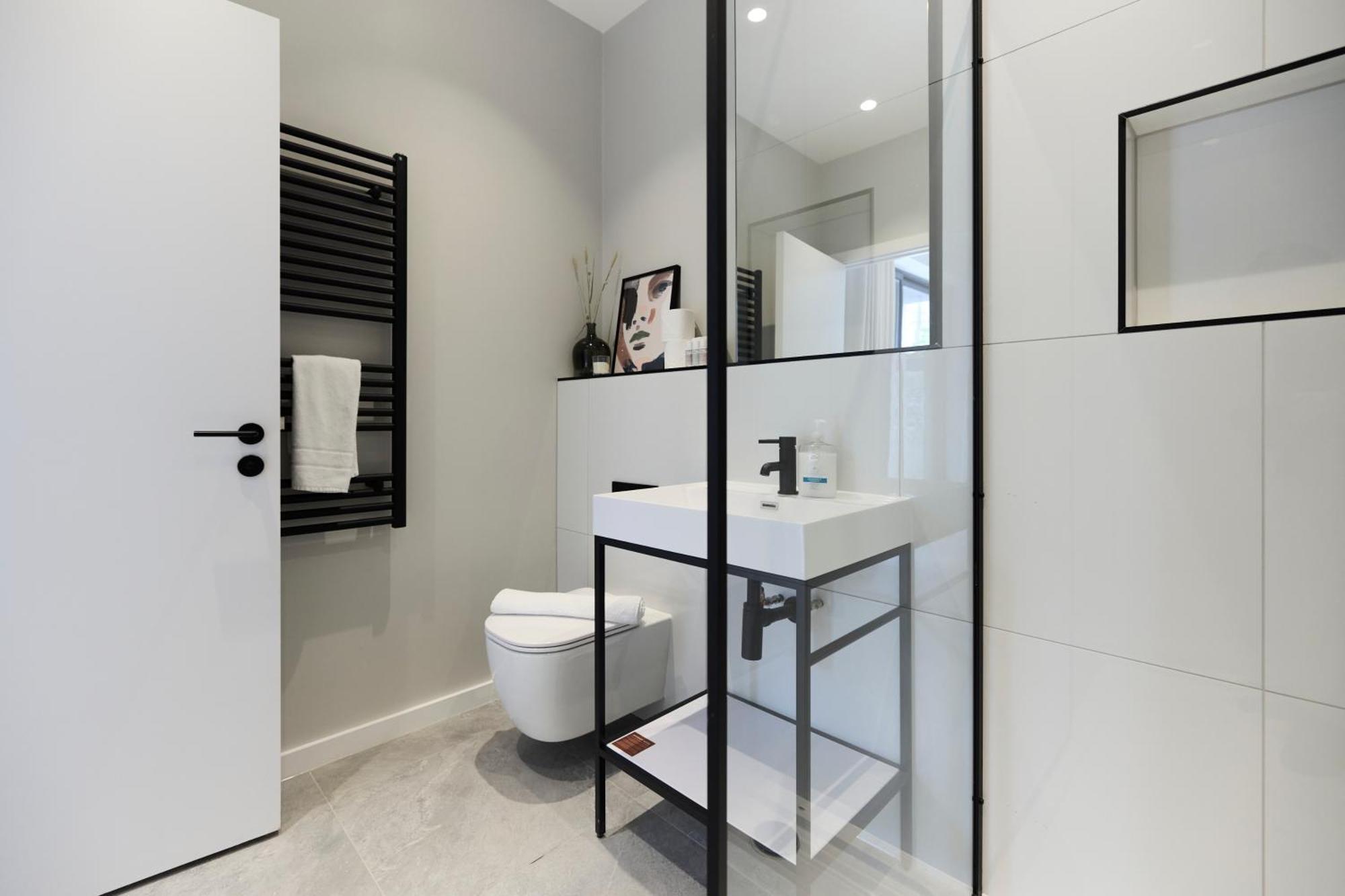 The Brondesbury Quarters - Modern 2bdr Flat With Balcony & Parking Apartamento Londres