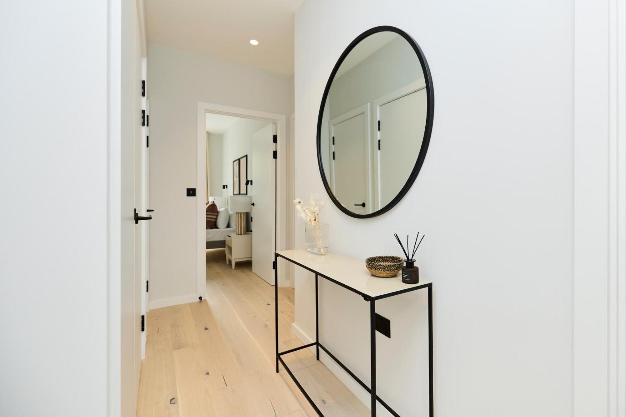 The Brondesbury Quarters - Modern 2bdr Flat With Balcony & Parking Apartamento *