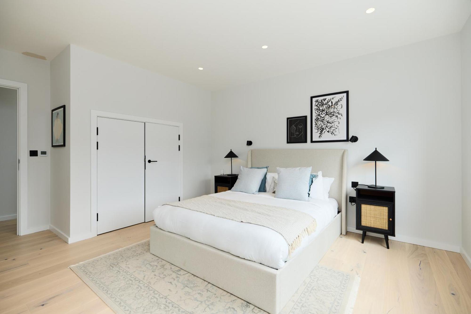 The Brondesbury Hideaway - Stylish 3bdr Flat With Balcony & Parking * Londres