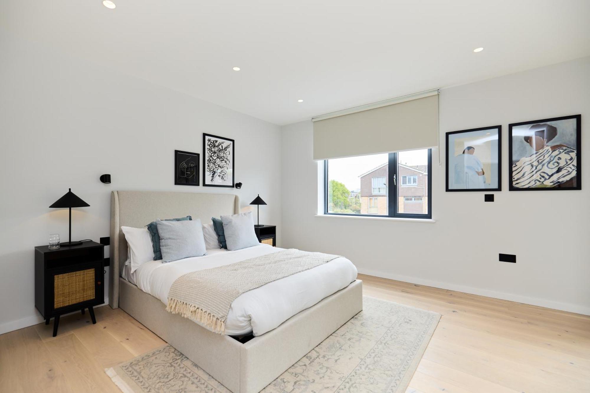 Apartamento The Brondesbury Hideaway - Stylish 3bdr Flat With Balcony & Parking