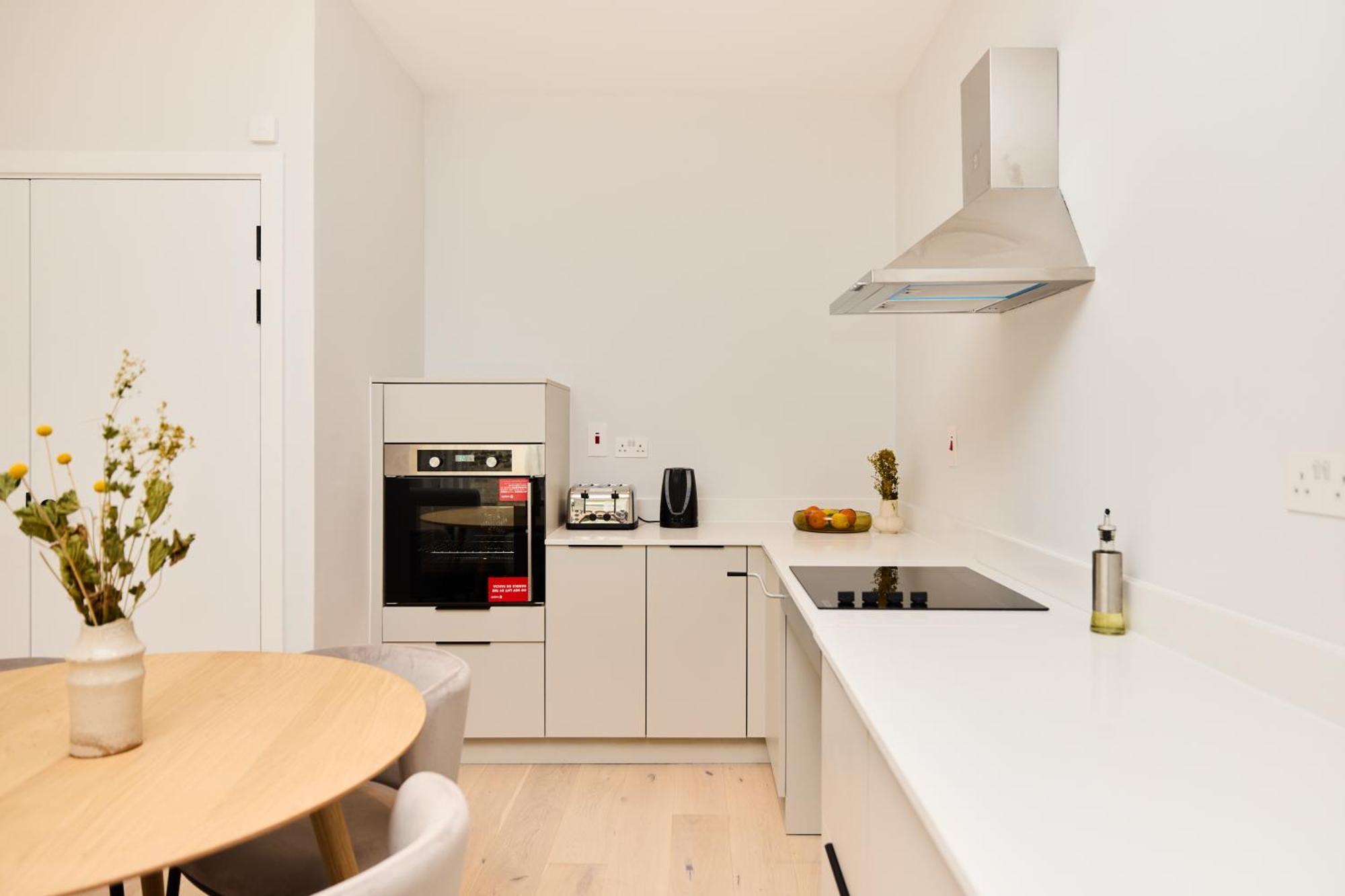The Brondesbury Hideout - Breathtaking 1bdr Flat With Terrace & Parking * Londres