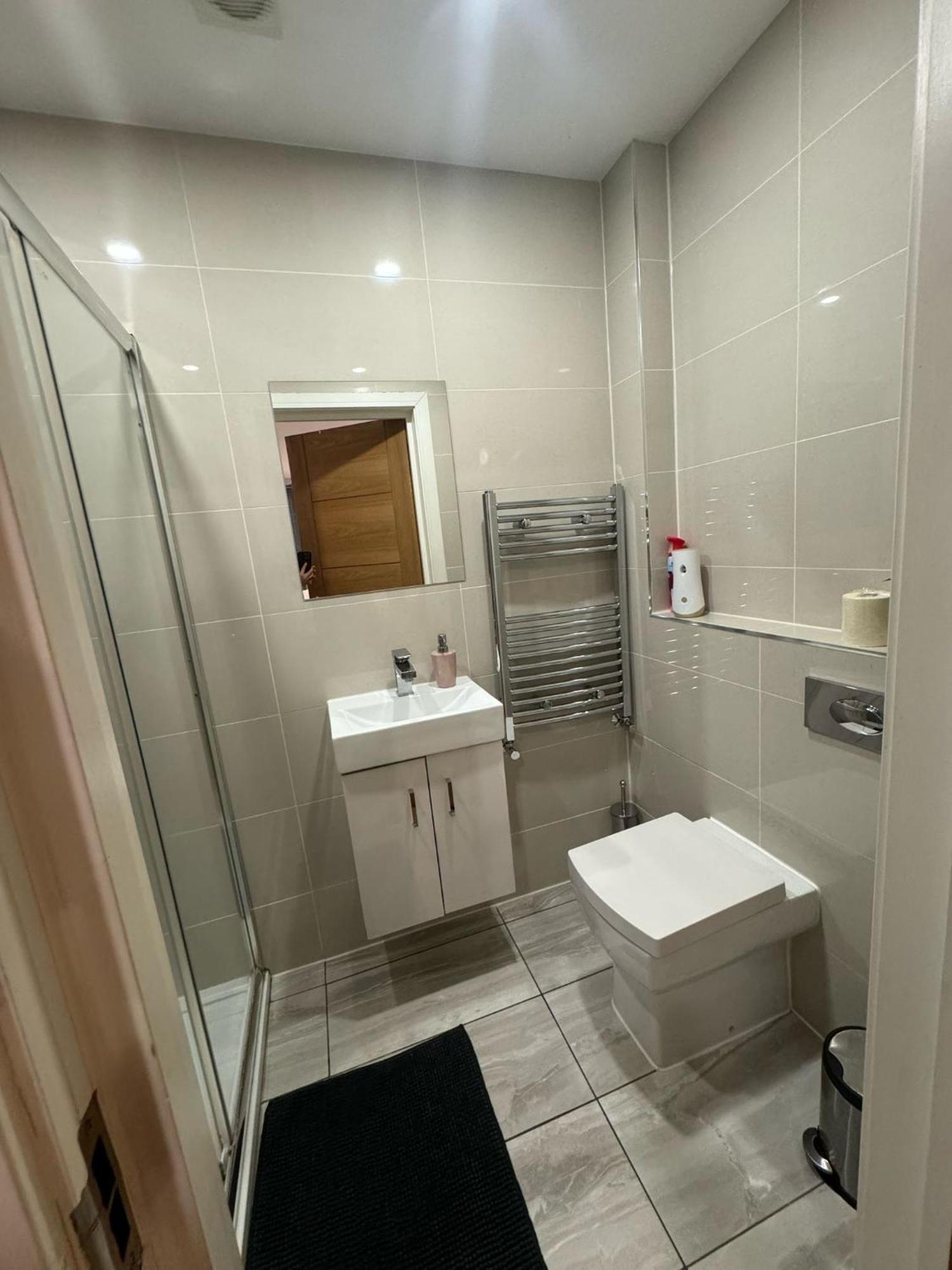 Apartamento King Azim Court *