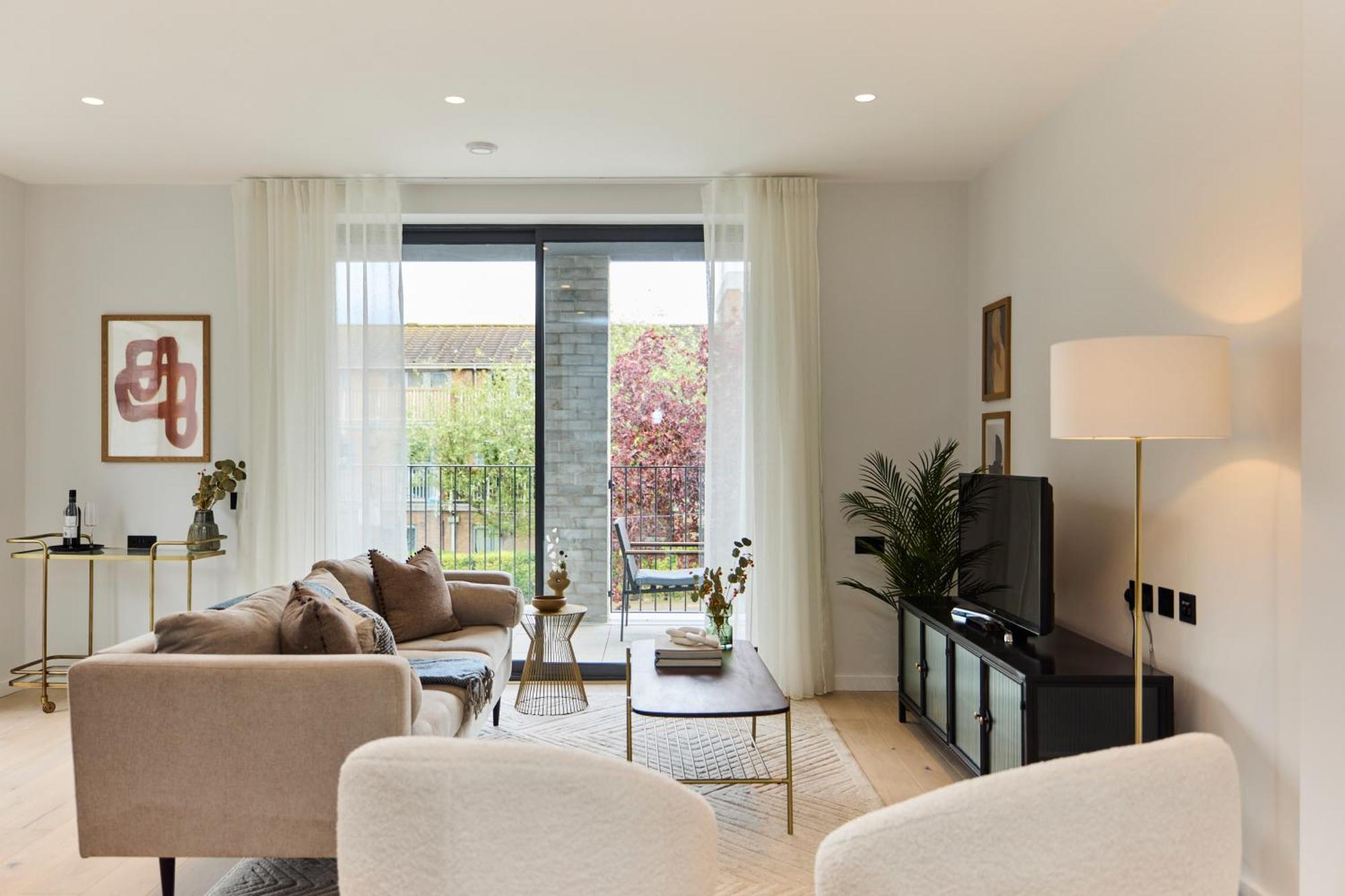 The Brondesbury Escape - Cosy 1bdr Flat With Balcony & Parking