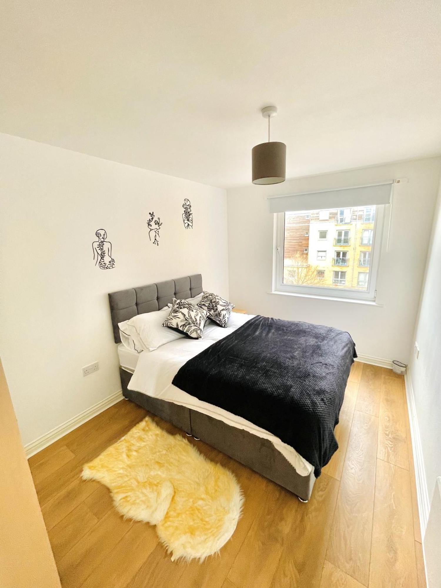 Starberry Court Apartment London