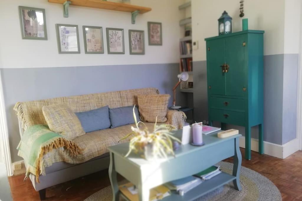 Apartamento Charming With Balcony *