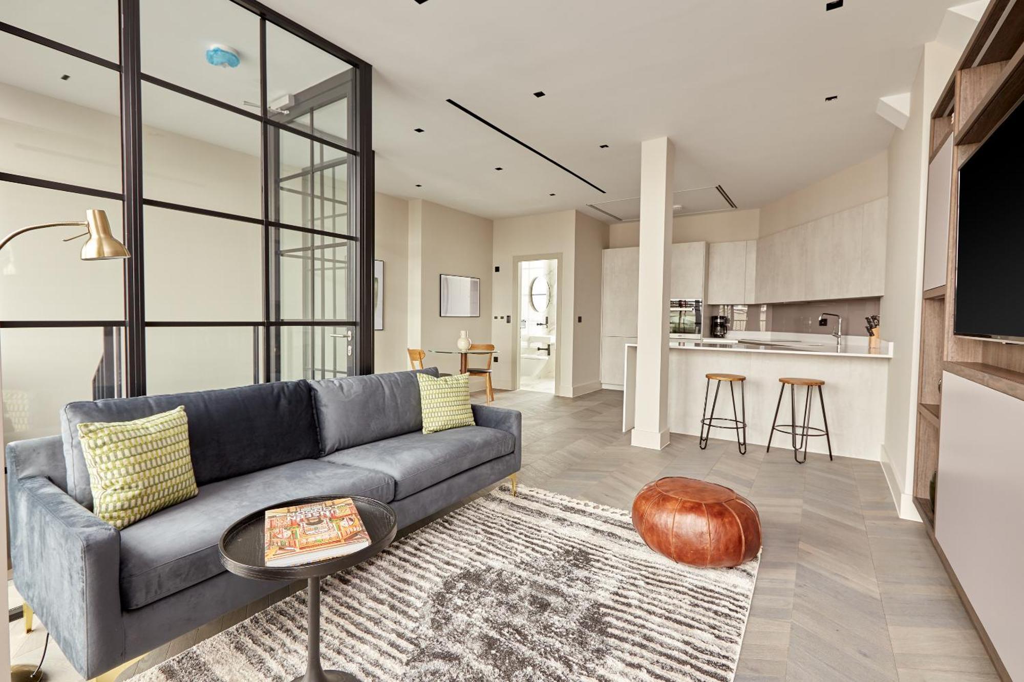Sonder Back Hill Apartahotel 4*