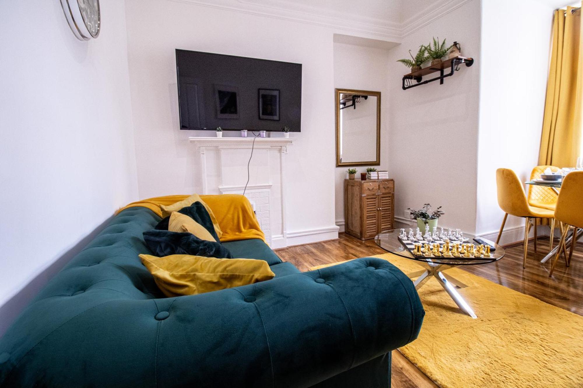 Modern 2-bedroom On Oxford Street 8gc Apartamento