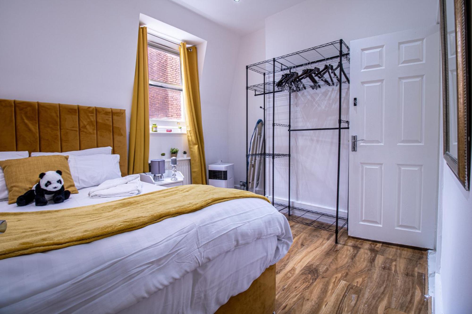 Modern 2-bedroom On Oxford Street 8gc London