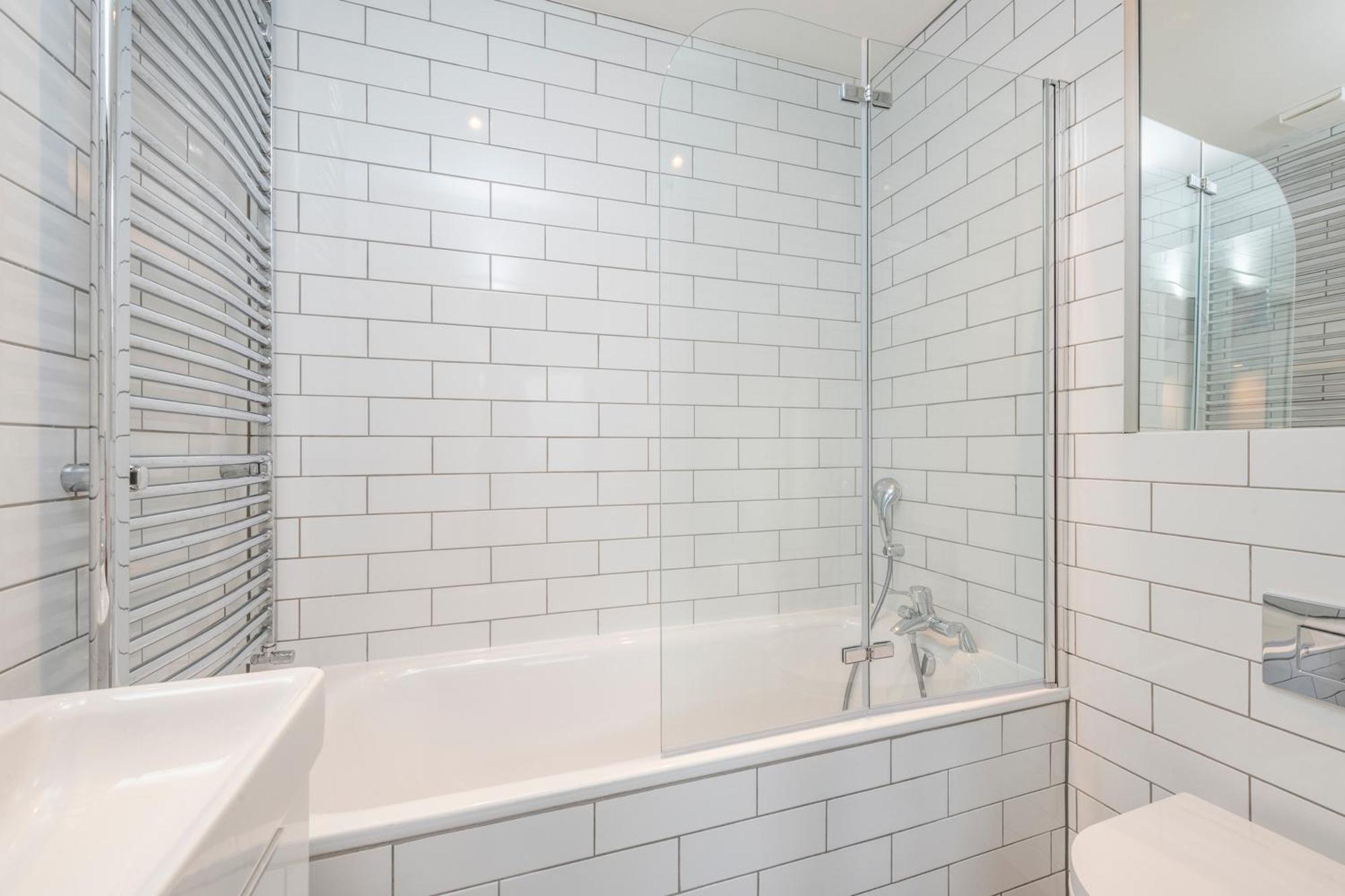 Spacious City Eye, Westminster, Big Ben, Vauxhall Station Apartamento Londres