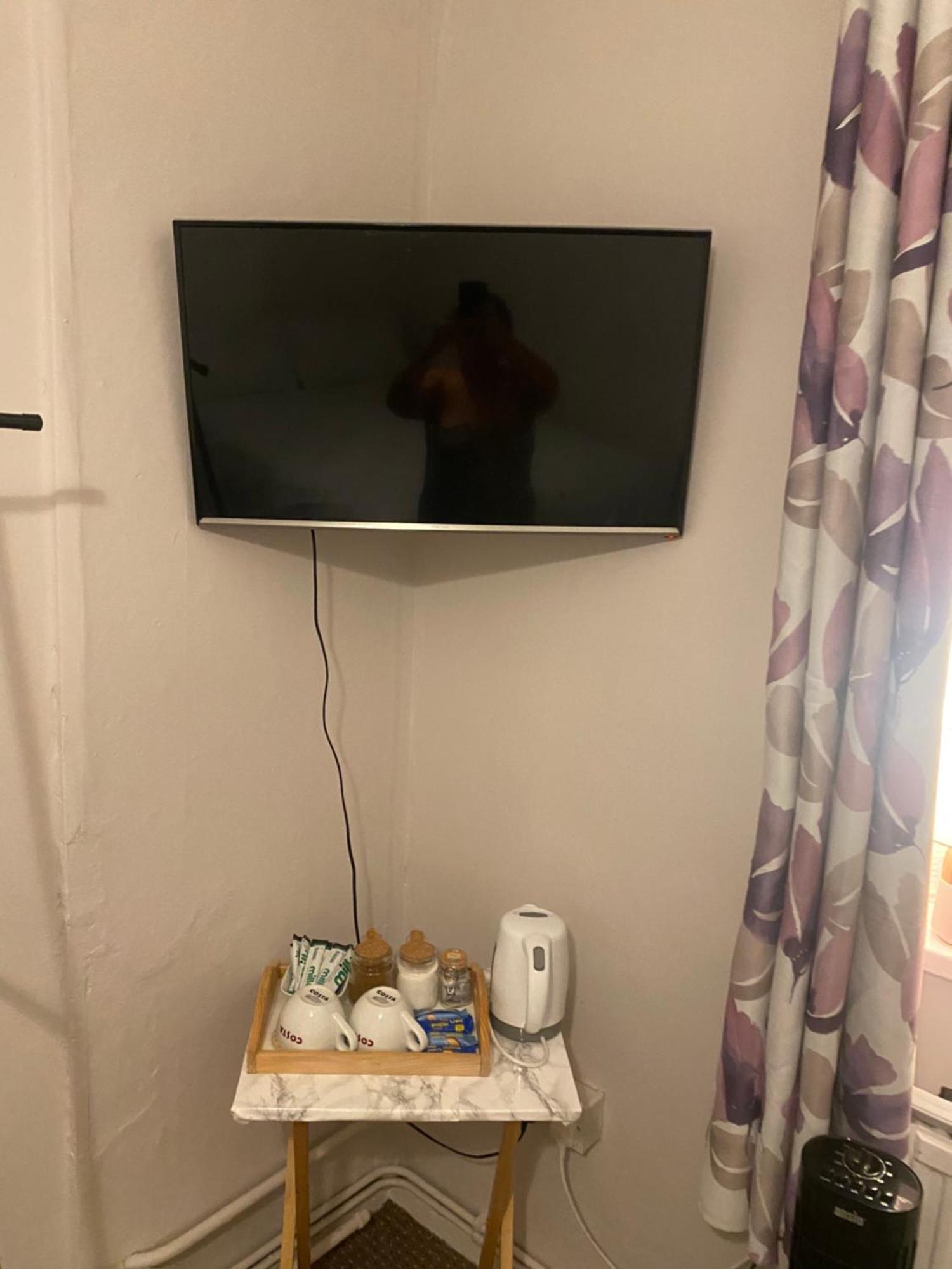 Apartamento One Double Bedroom In A Shared