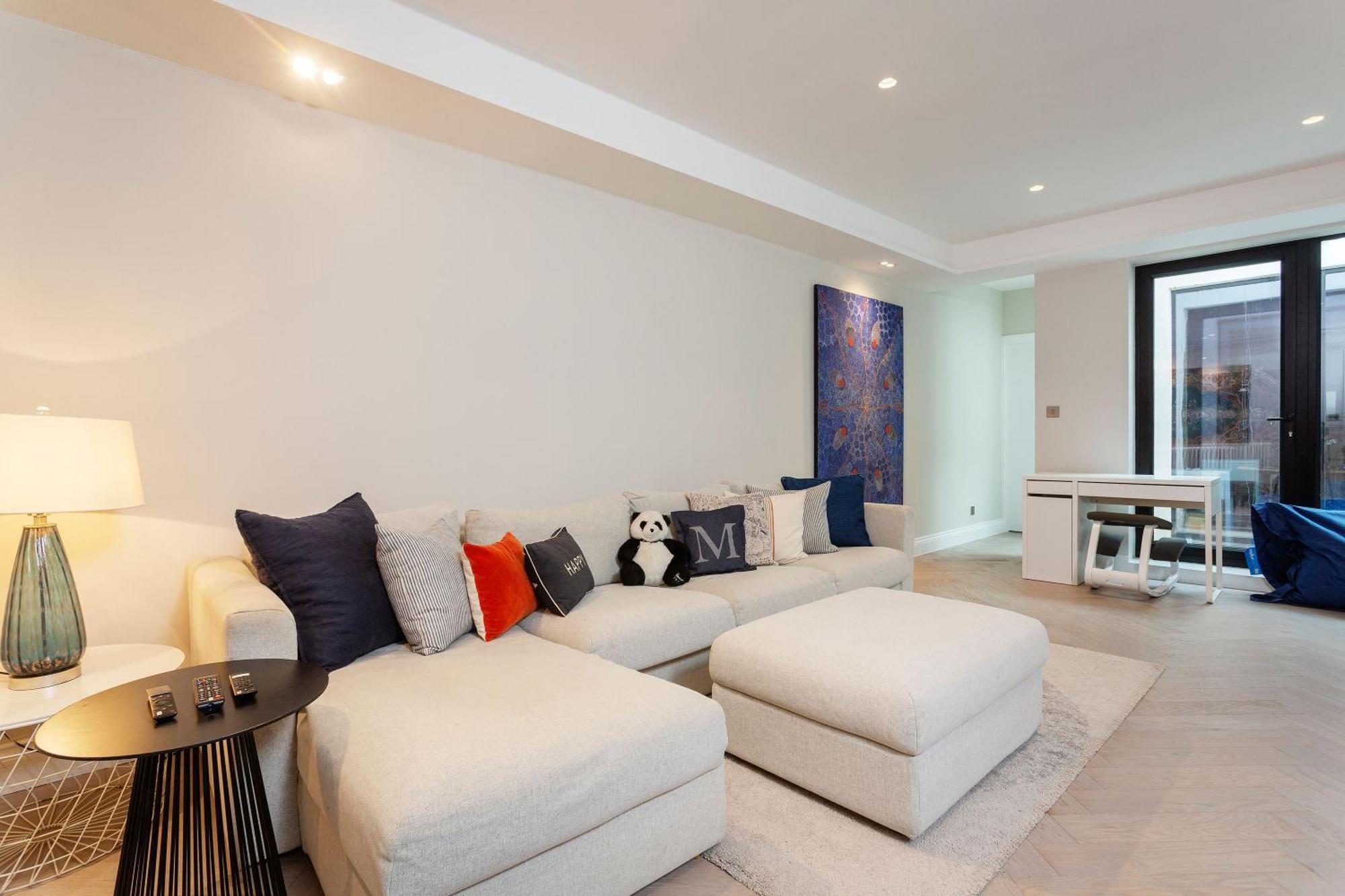 Veeve - Phenomenal In Fulham * Londres