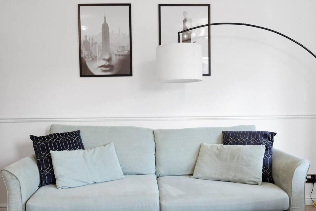 3-bedroom Short Term & Flexible Renting Limehouse With Free Wifi & Free Parking * Londres