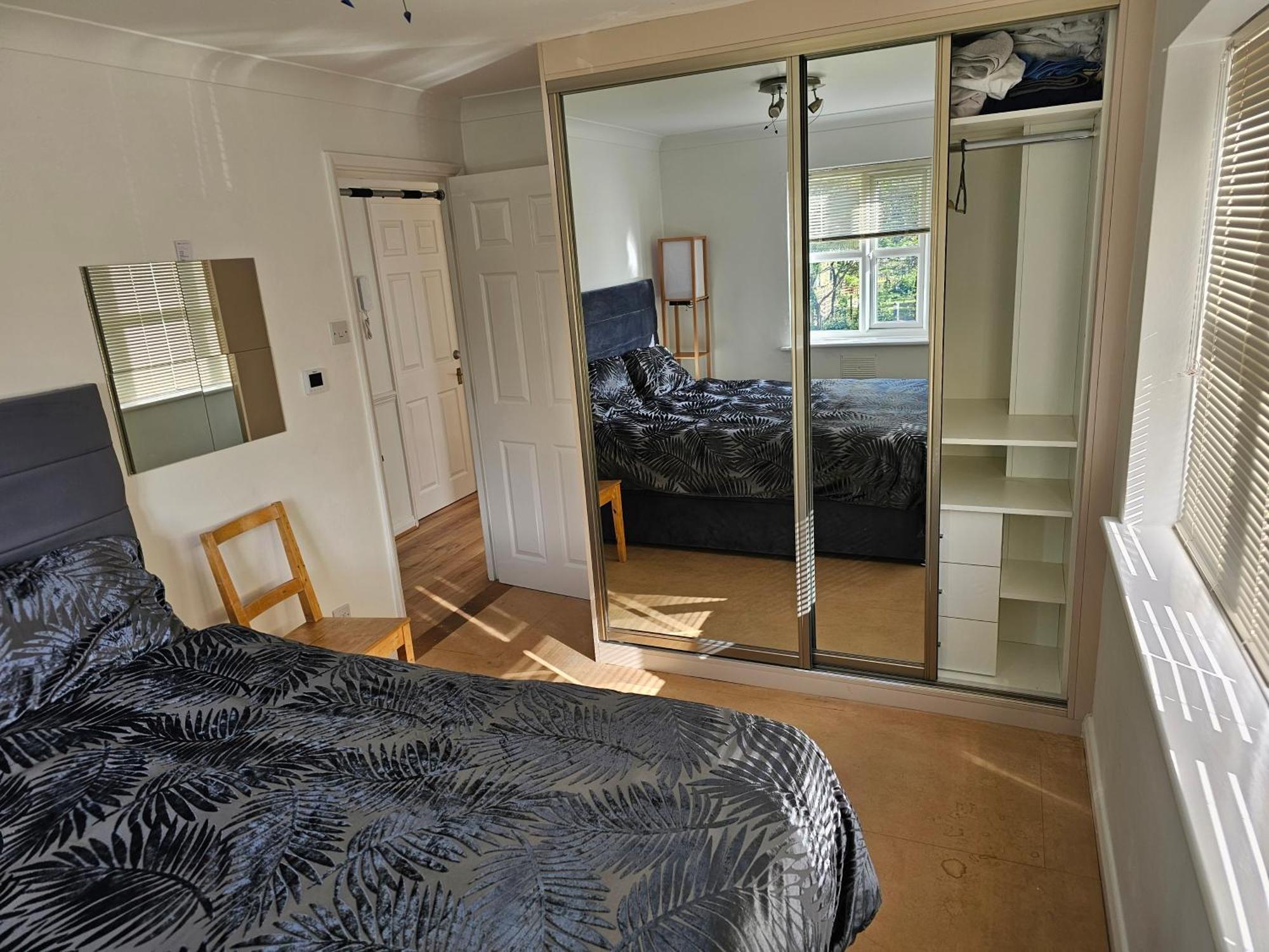 Peaceful On Sharing Flat In Wimbledon Apartamento Londres