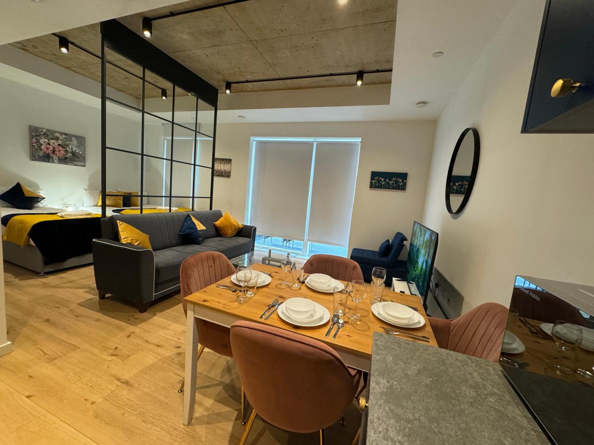 Luxury Flat With Balcony, River View, O2 Arena, Excel, Canary Wharf, Station Apartamento