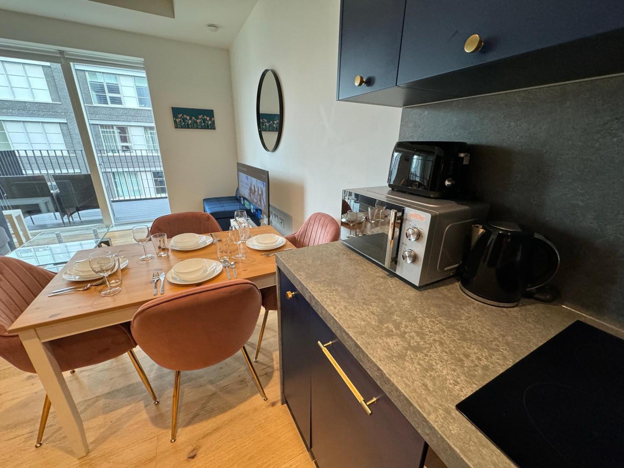 Apartamento Luxury Flat With Balcony, River View, O2 Arena, Excel, Canary Wharf, Station Londres