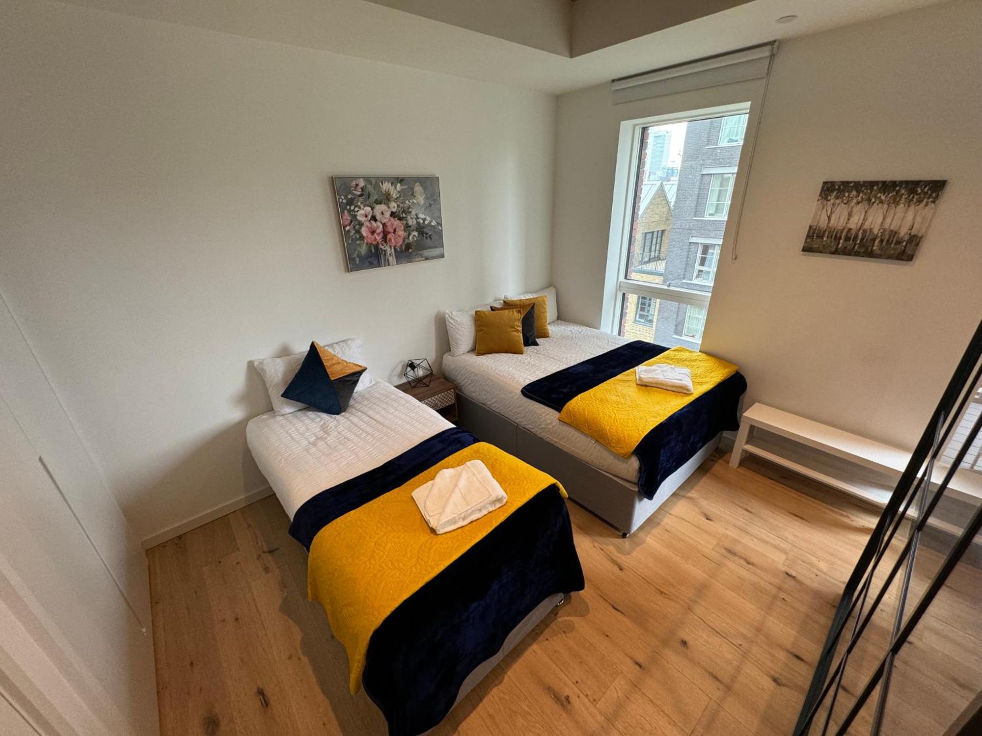 Luxury Flat With Balcony, River View, O2 Arena, Excel, Canary Wharf, Station Apartamento