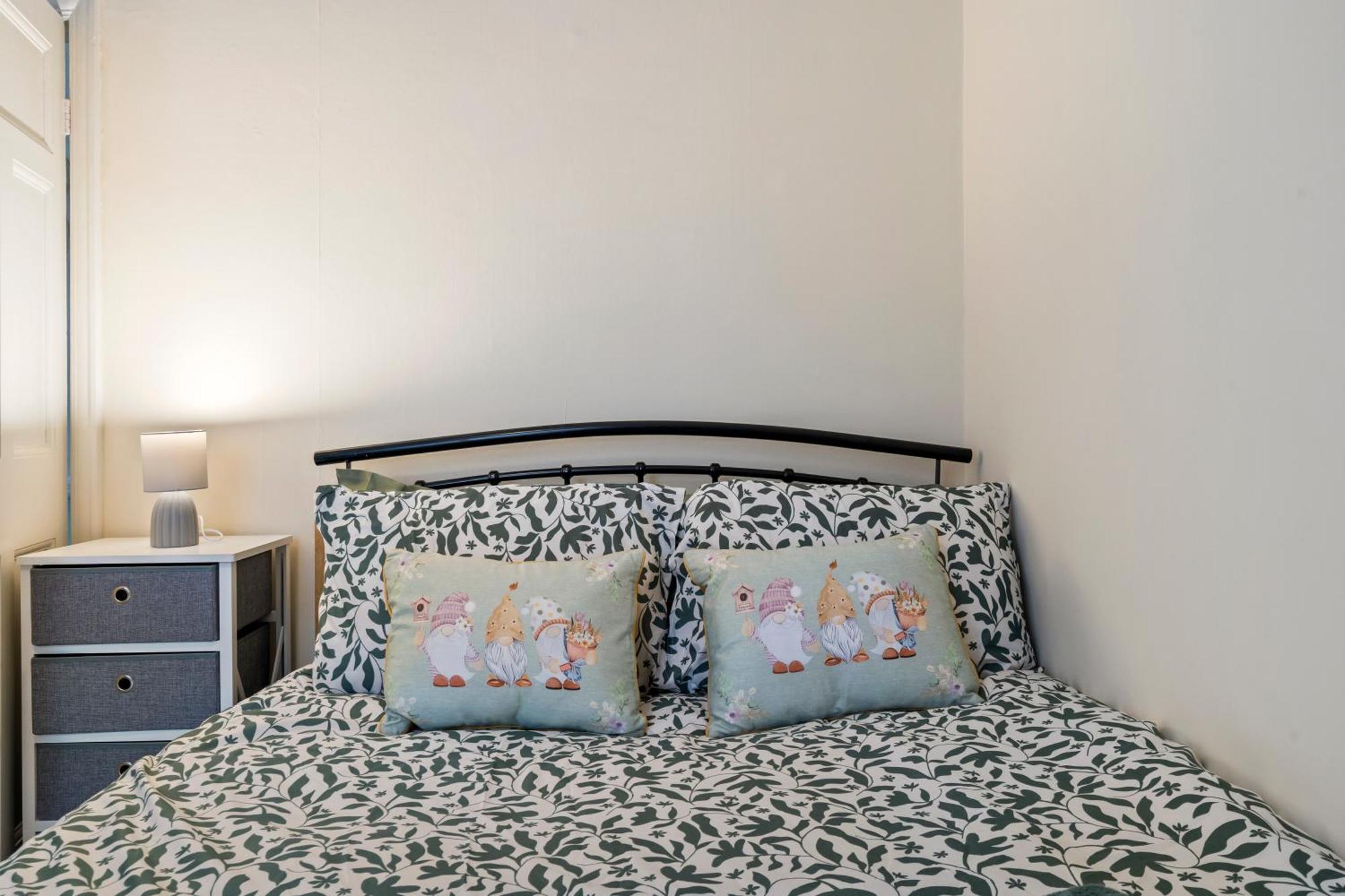 Apartment Modern 3 Bedroom In Wimbeldon Park London