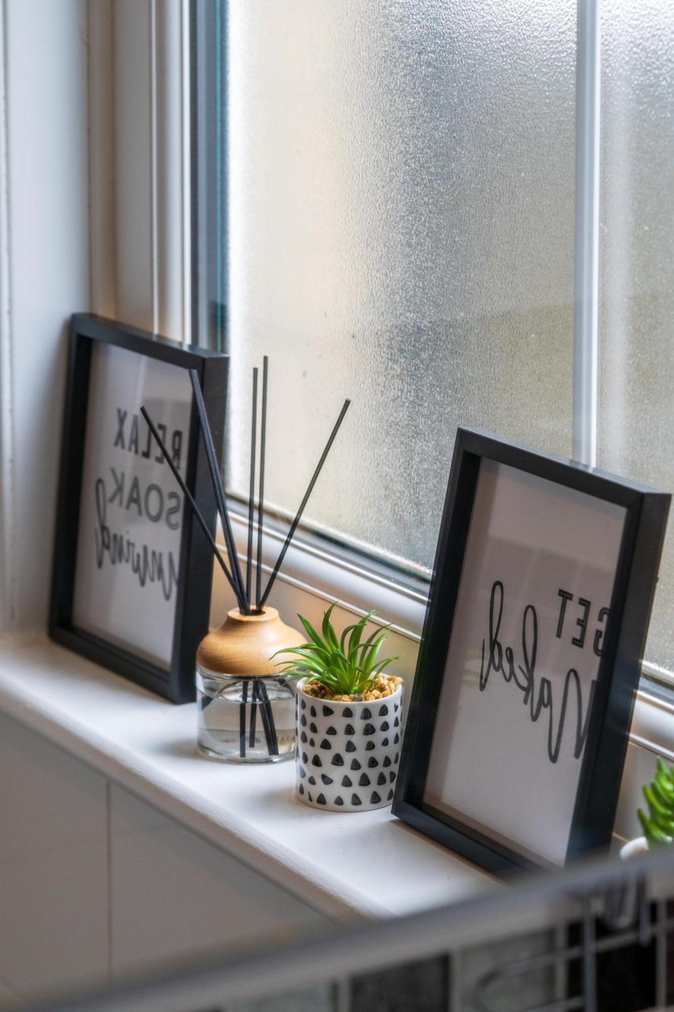 Modern 3 Bedroom In Wimbeldon Park * Londres